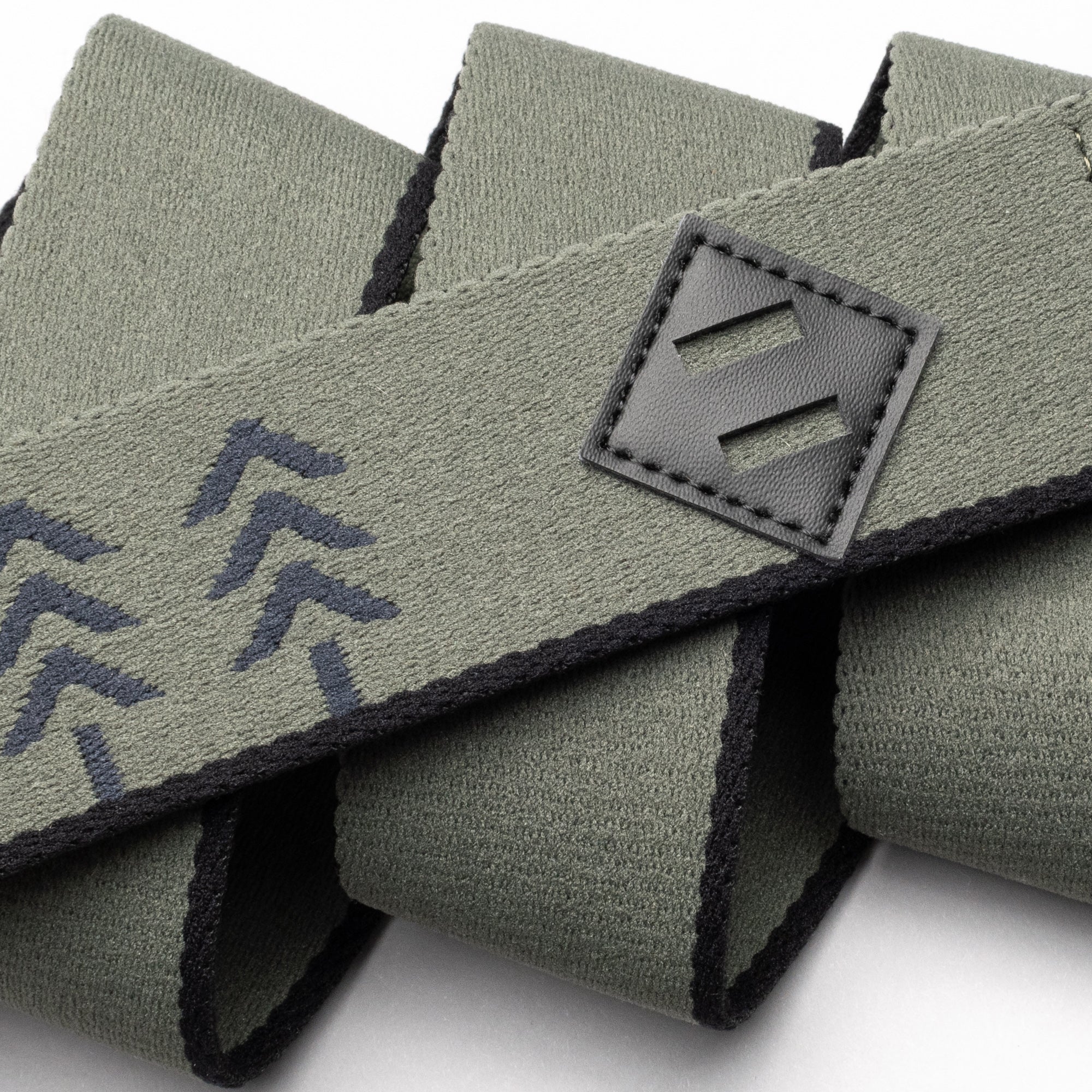 Blackwood-Ivy Green/Black