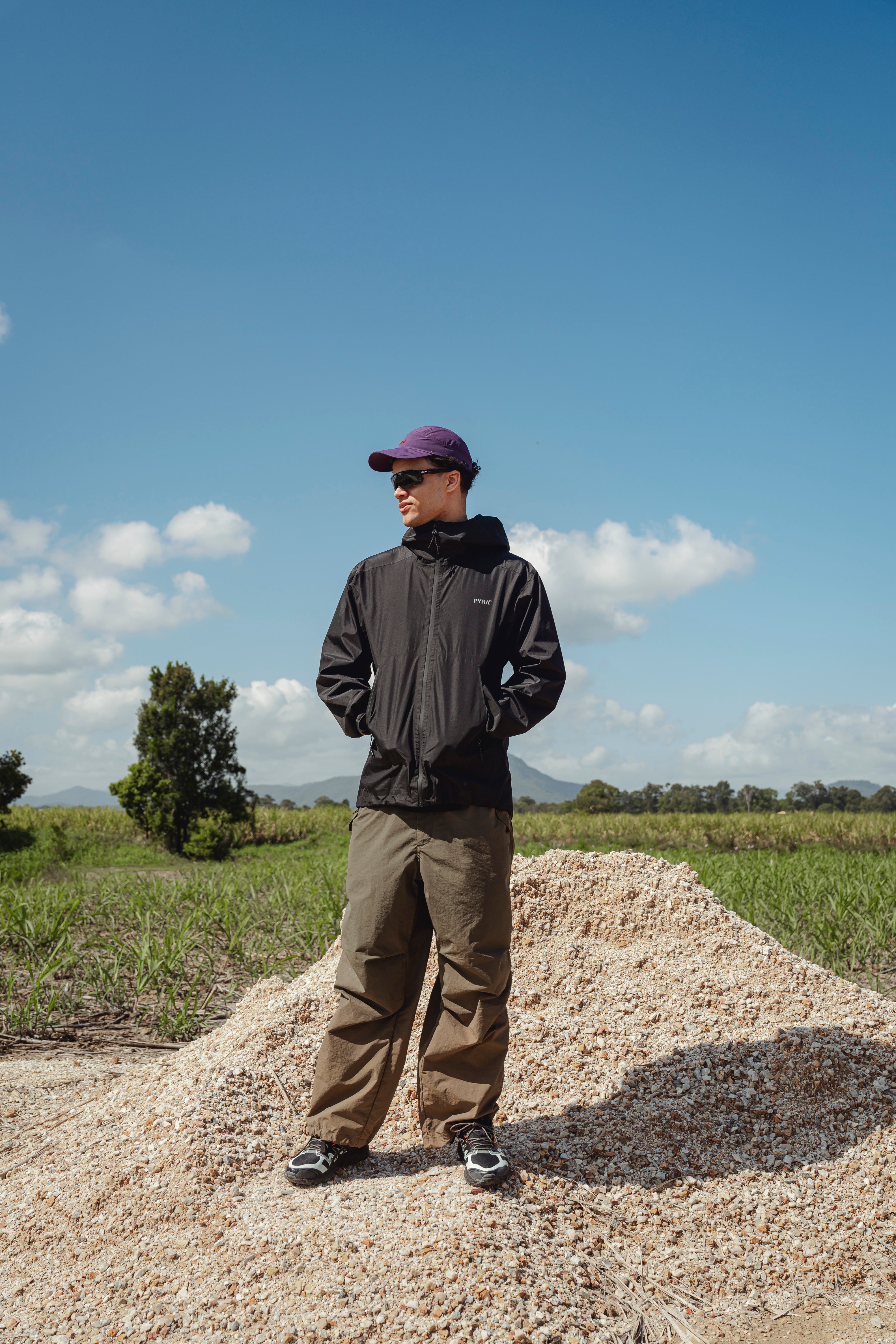 ELEMENTS 3L JACKET - BLACK