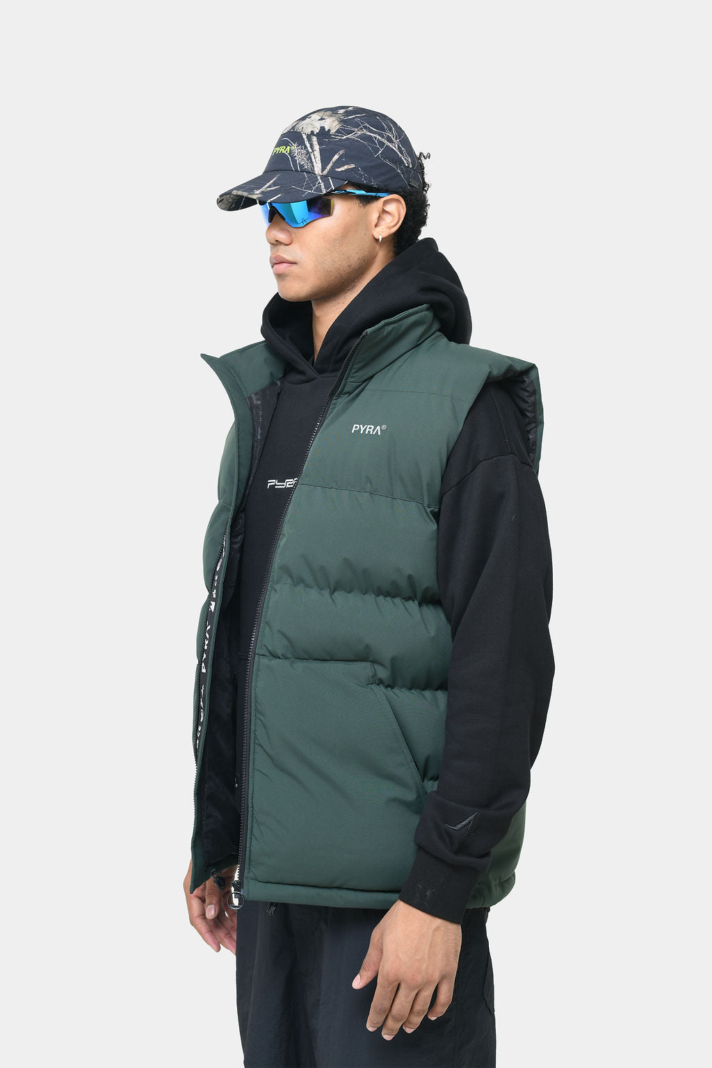 SLEEVELESS PUFFA VEST - OLIVE