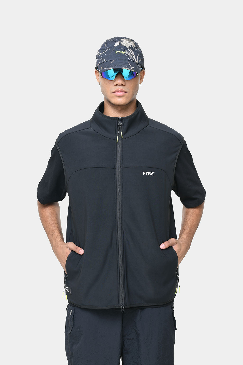 SOFT SHELL VEST - BLACK