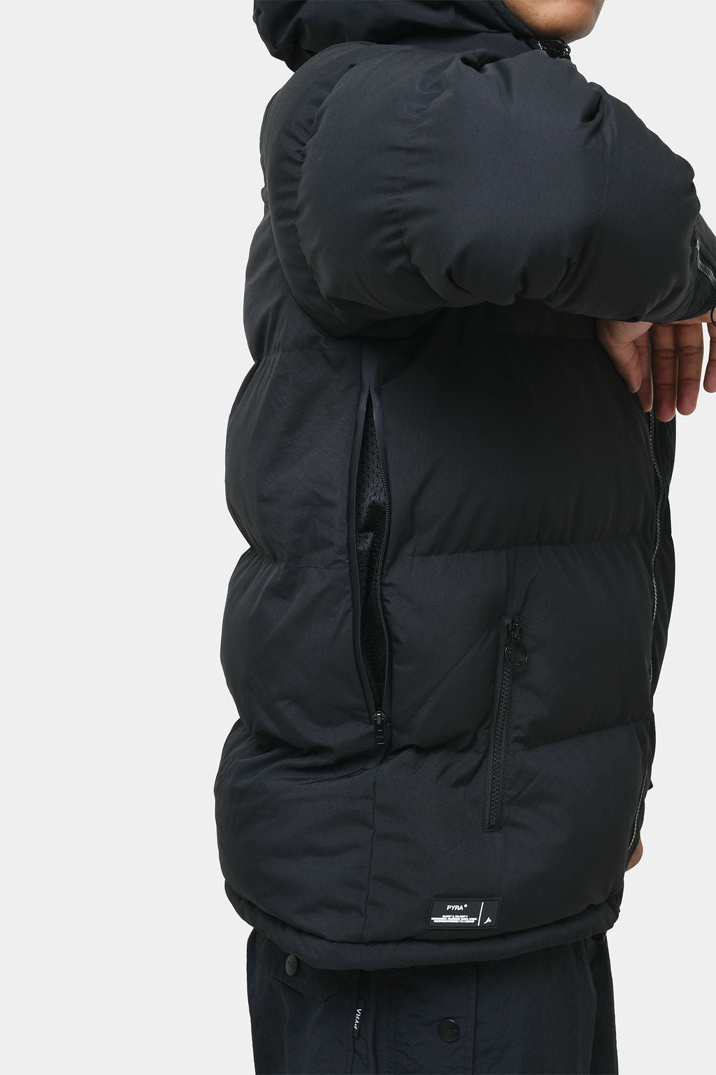PYRA Alpine Puffa Jacket Black