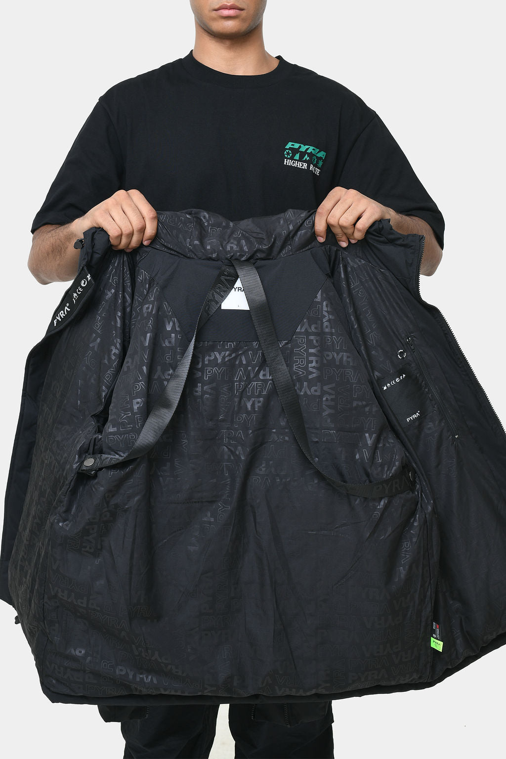 PYRA Alpine Puffa Jacket Black