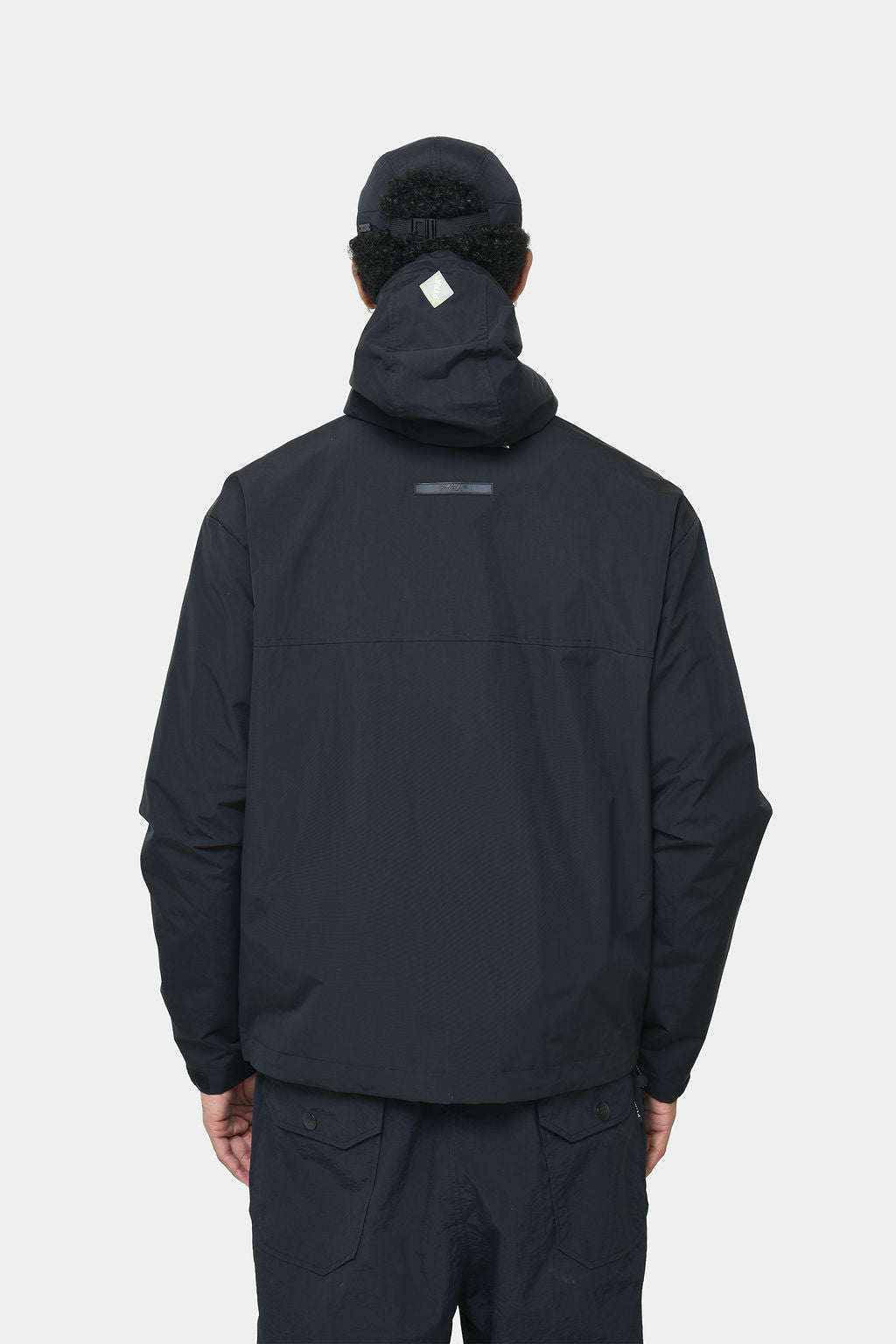 NERO SHELL JACKET BLACK