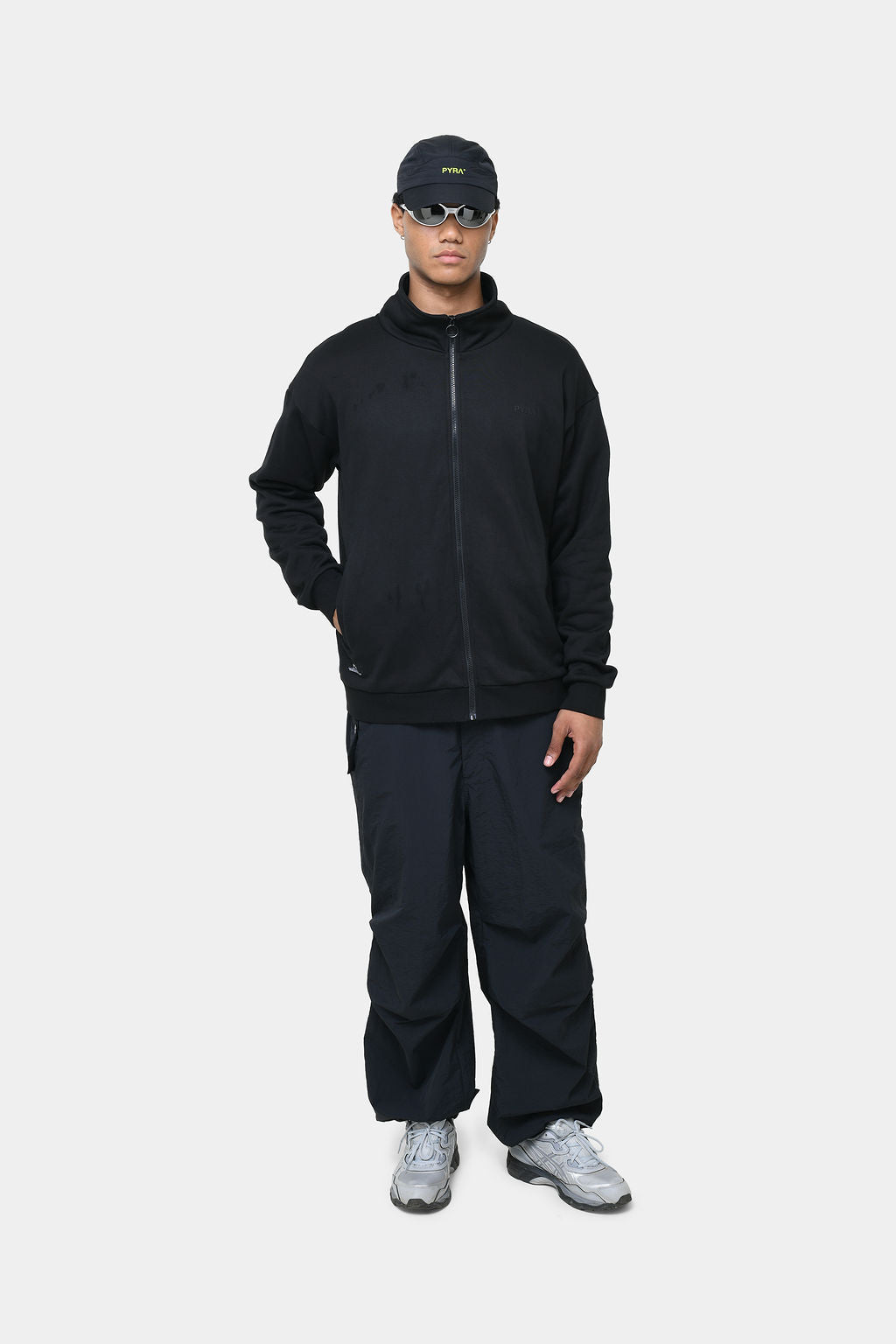 CORE ZIP CREW - BLACK