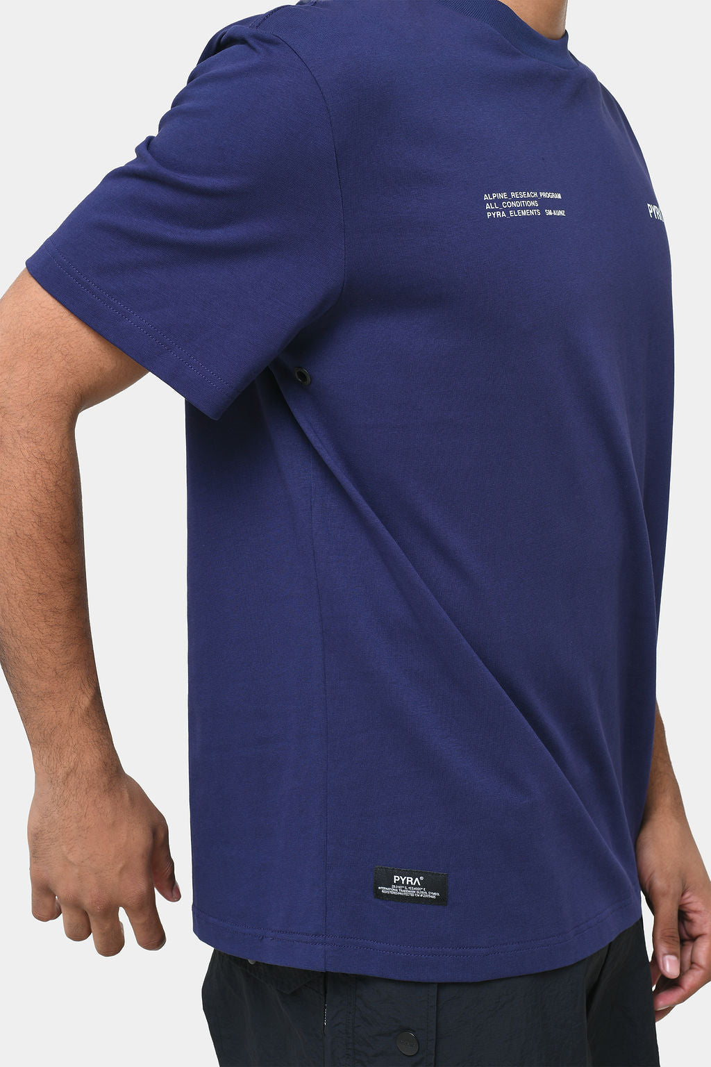 RESEARCH LOGO TEE - NAVY