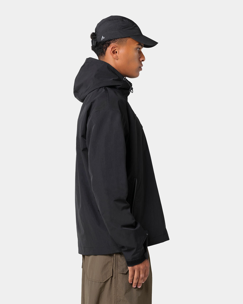 NERO SHELL JACKET BLACK