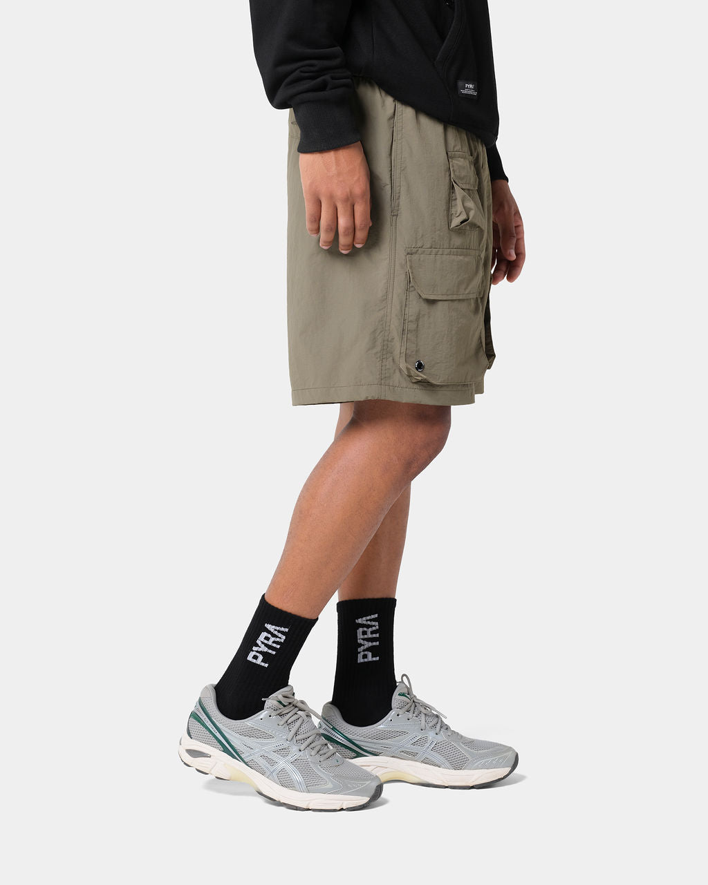 HIKE SHORT OLIVE