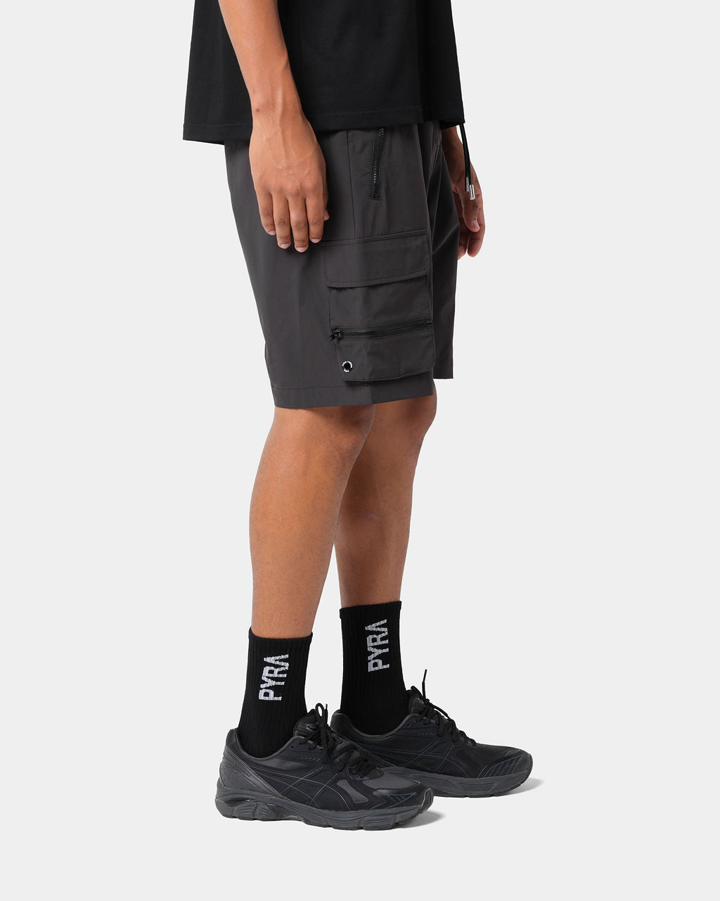 Nero Cargo Shorts Black