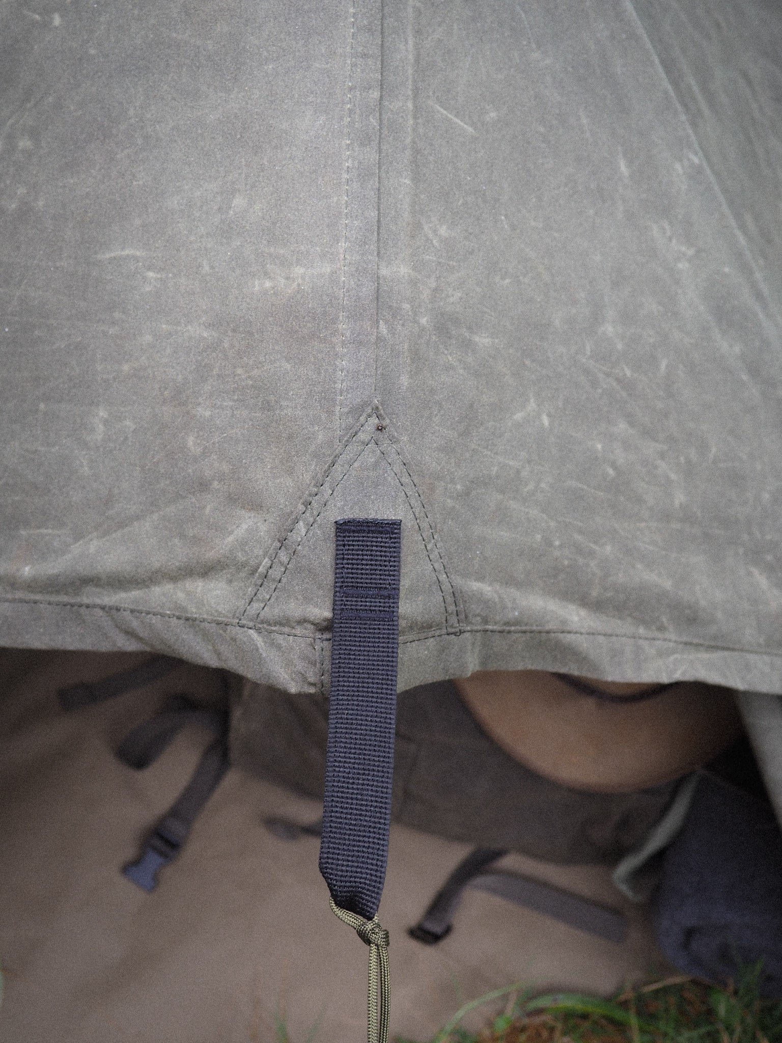 OILSKIN TARP SHELTER 2.5M X 2.5M