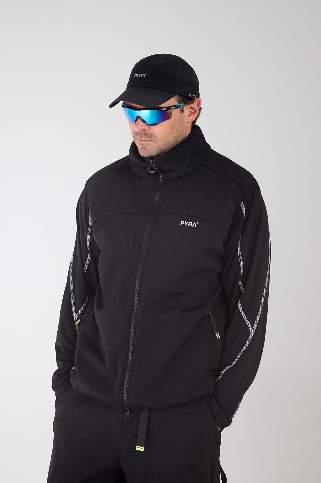 SOFT SHELL VEST - BLACK