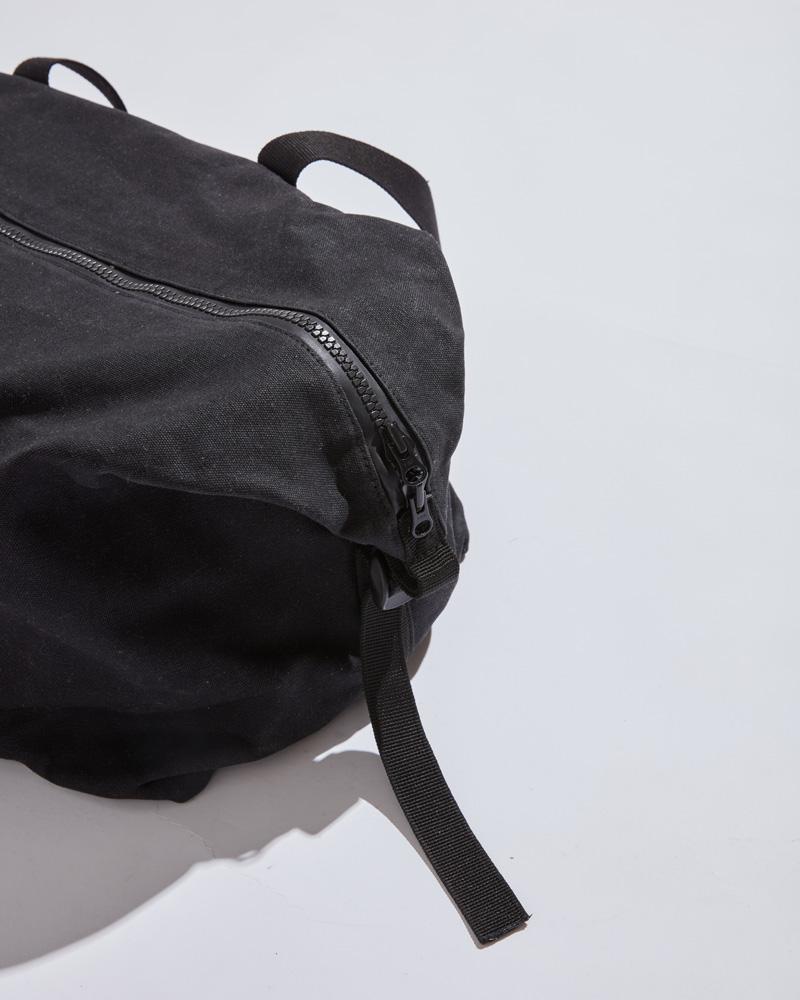 WEEKENDER - BLACK