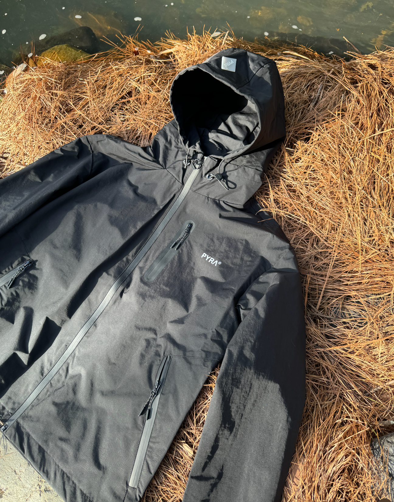 NERO SHELL JACKET BLACK