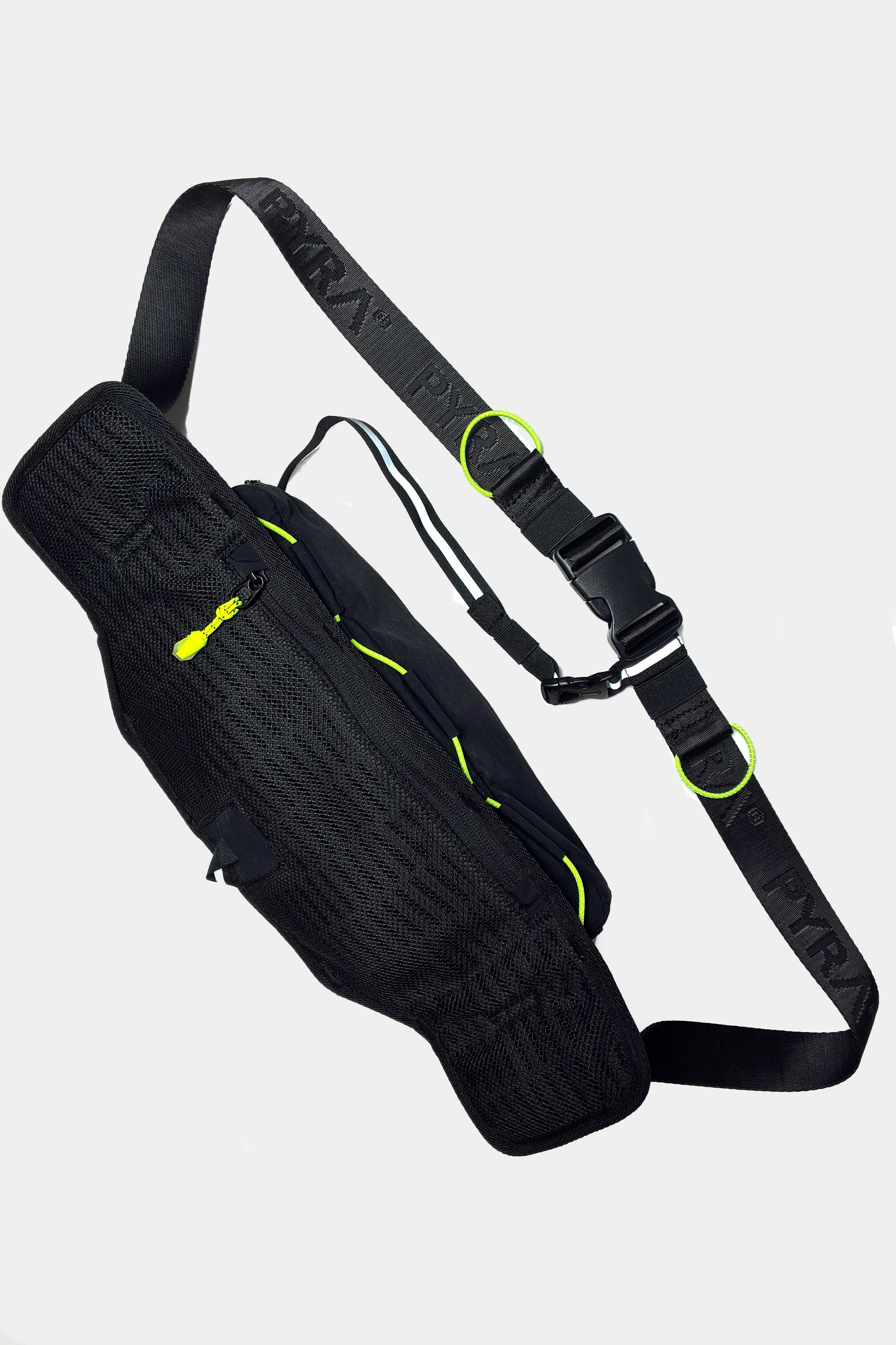 TRAIL SLING BAG