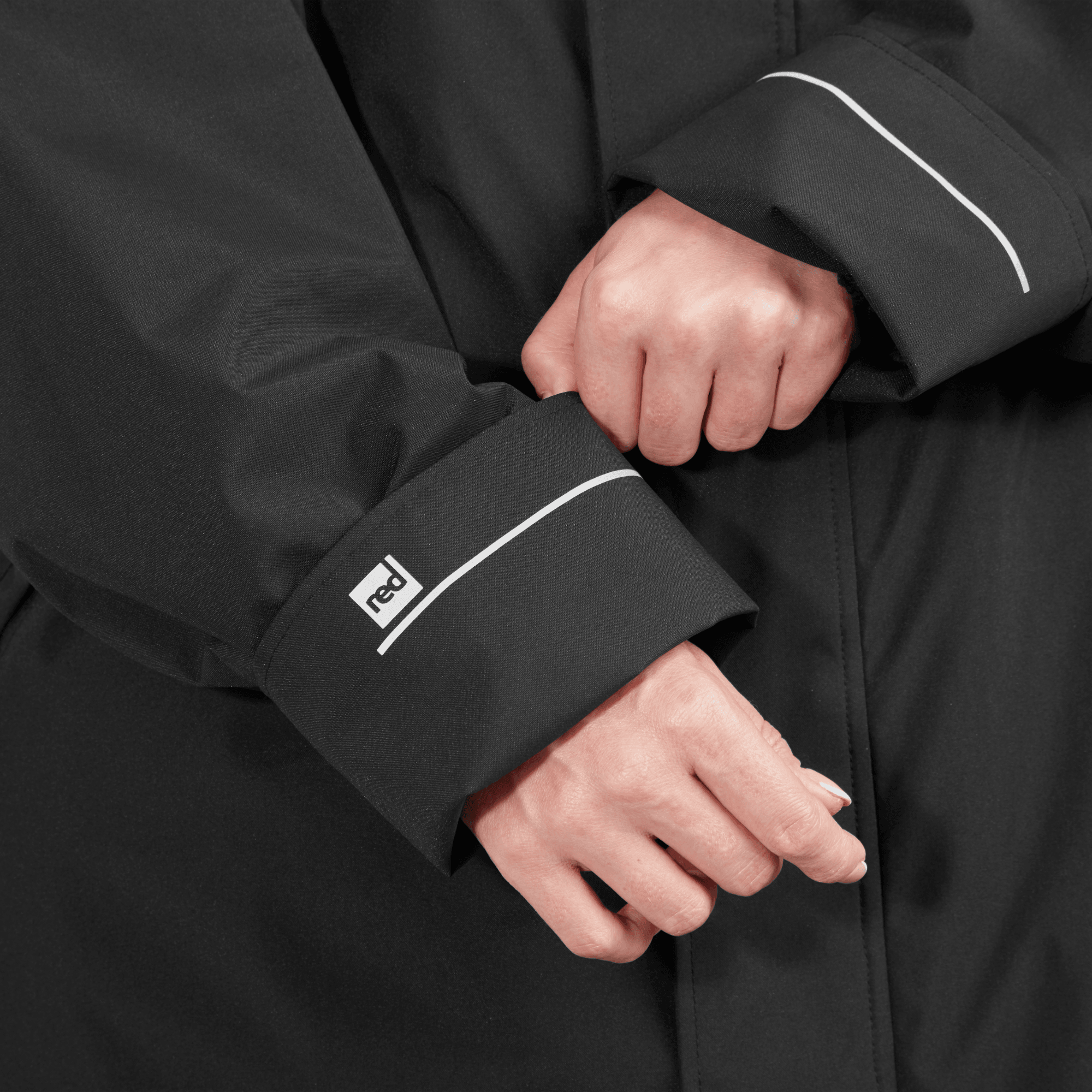 Women's Long Sleeve Dry Waterproof Changing Robe Alter EVO - Stealth Black