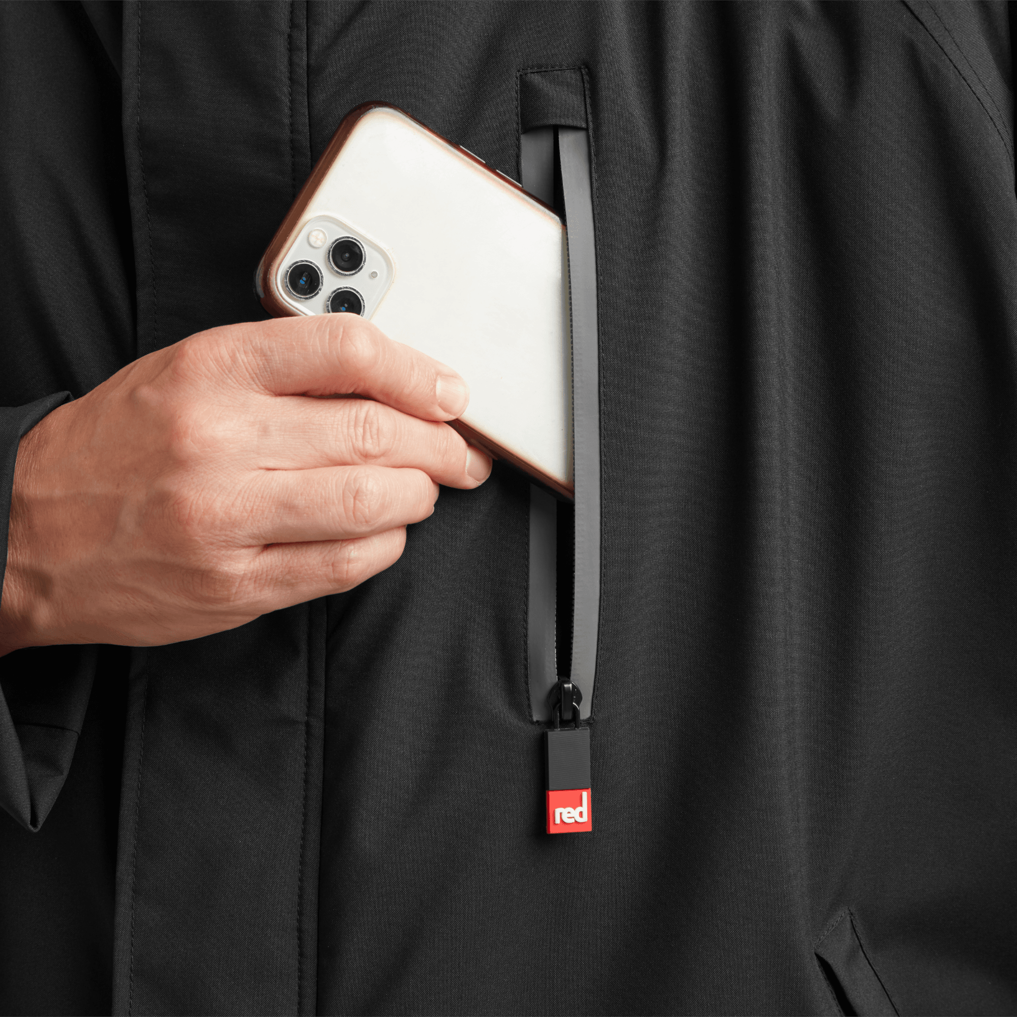 Men's Long Sleeve Dry Waterproof Changing Robe Alter EVO - Stealth Black