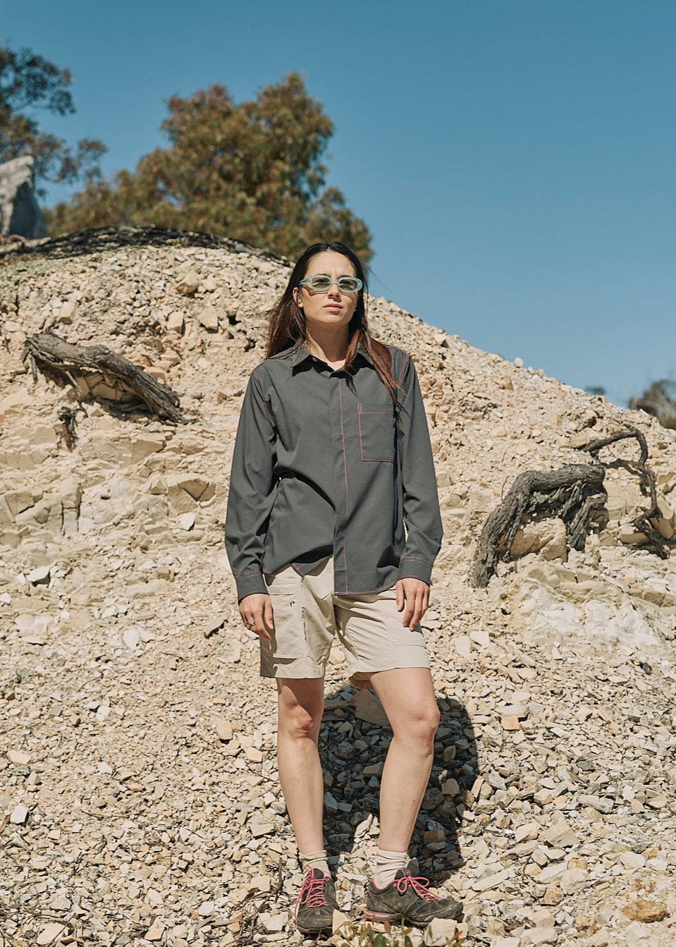 Person wearing a Sun Ray UPF50+ sun protection sun shirt charcoal