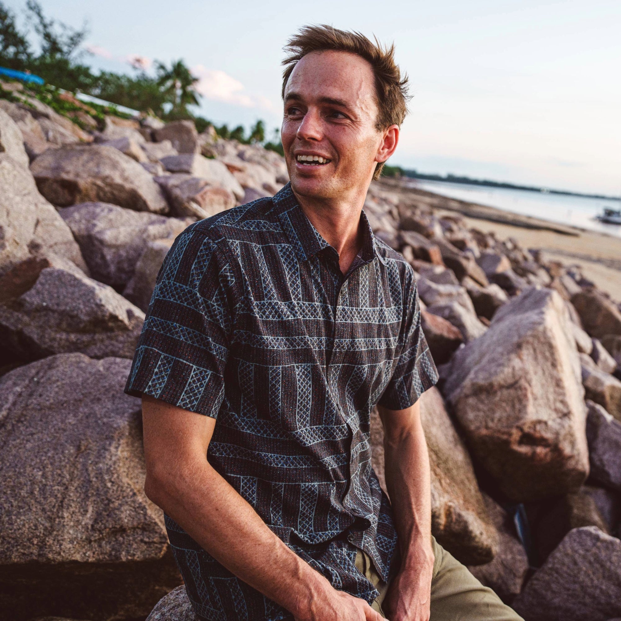 Bless Up Breathable Stretch Shirt - Jimlamara Black