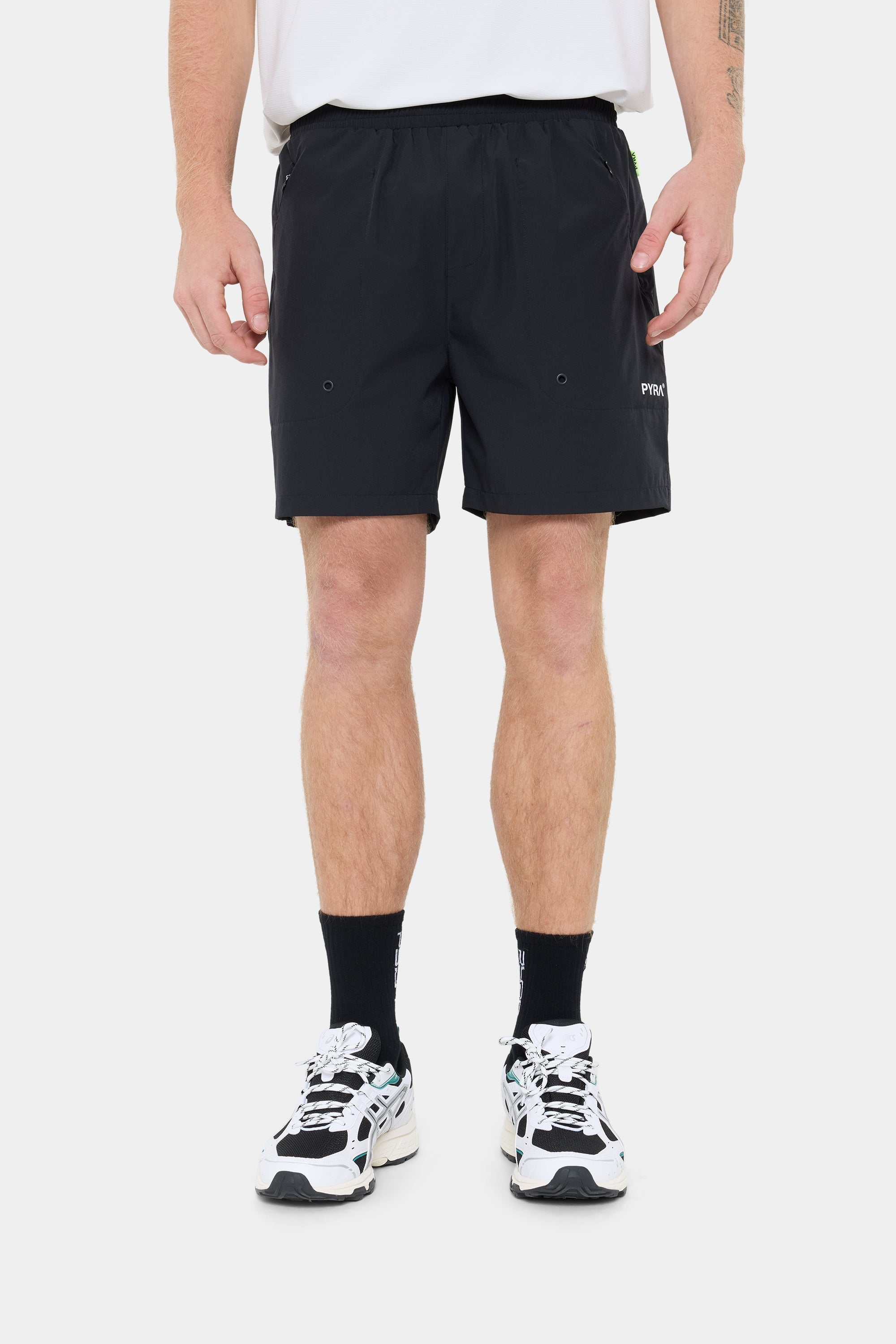 CADENCE SHORT- BLACK