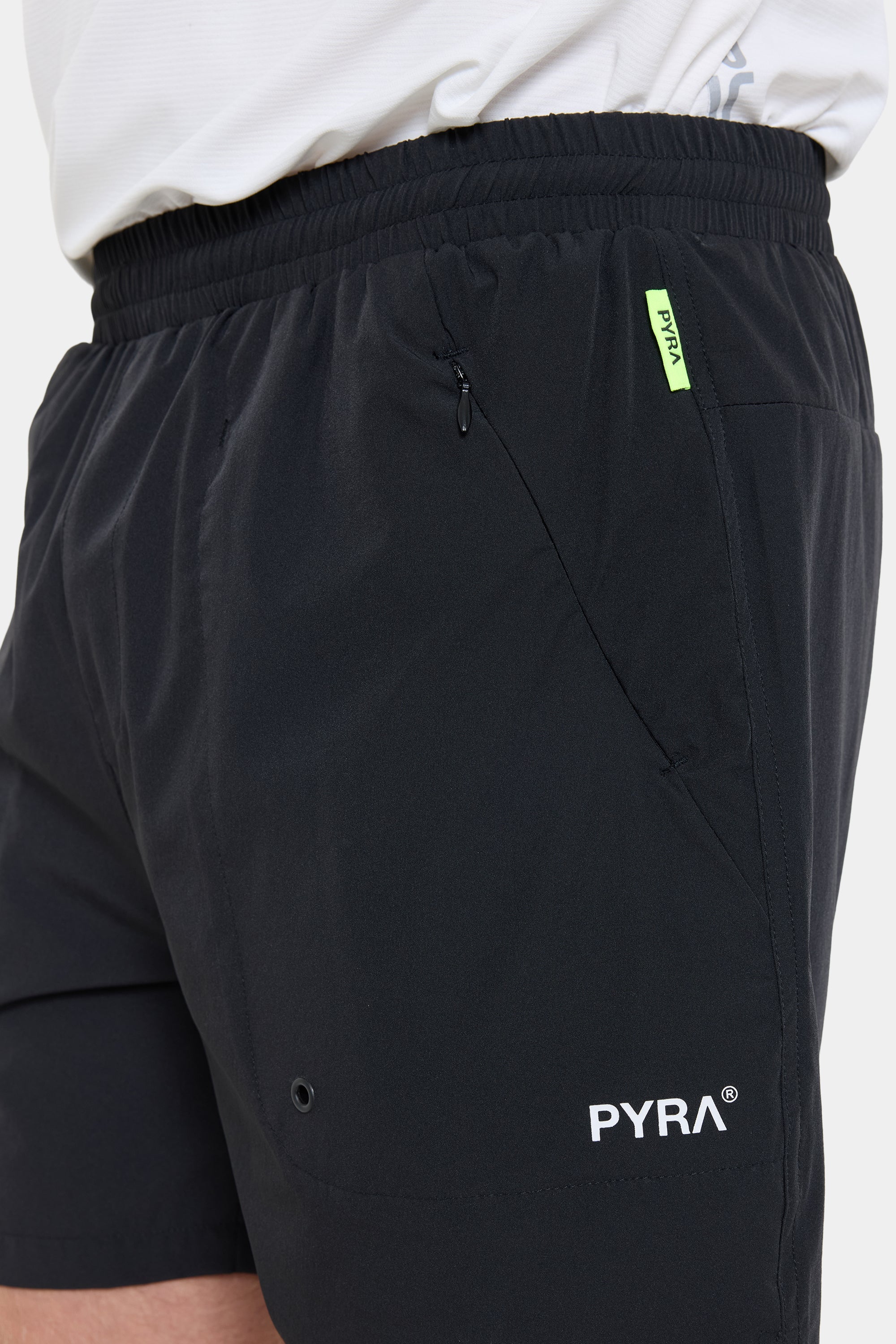 CADENCE SHORT- BLACK