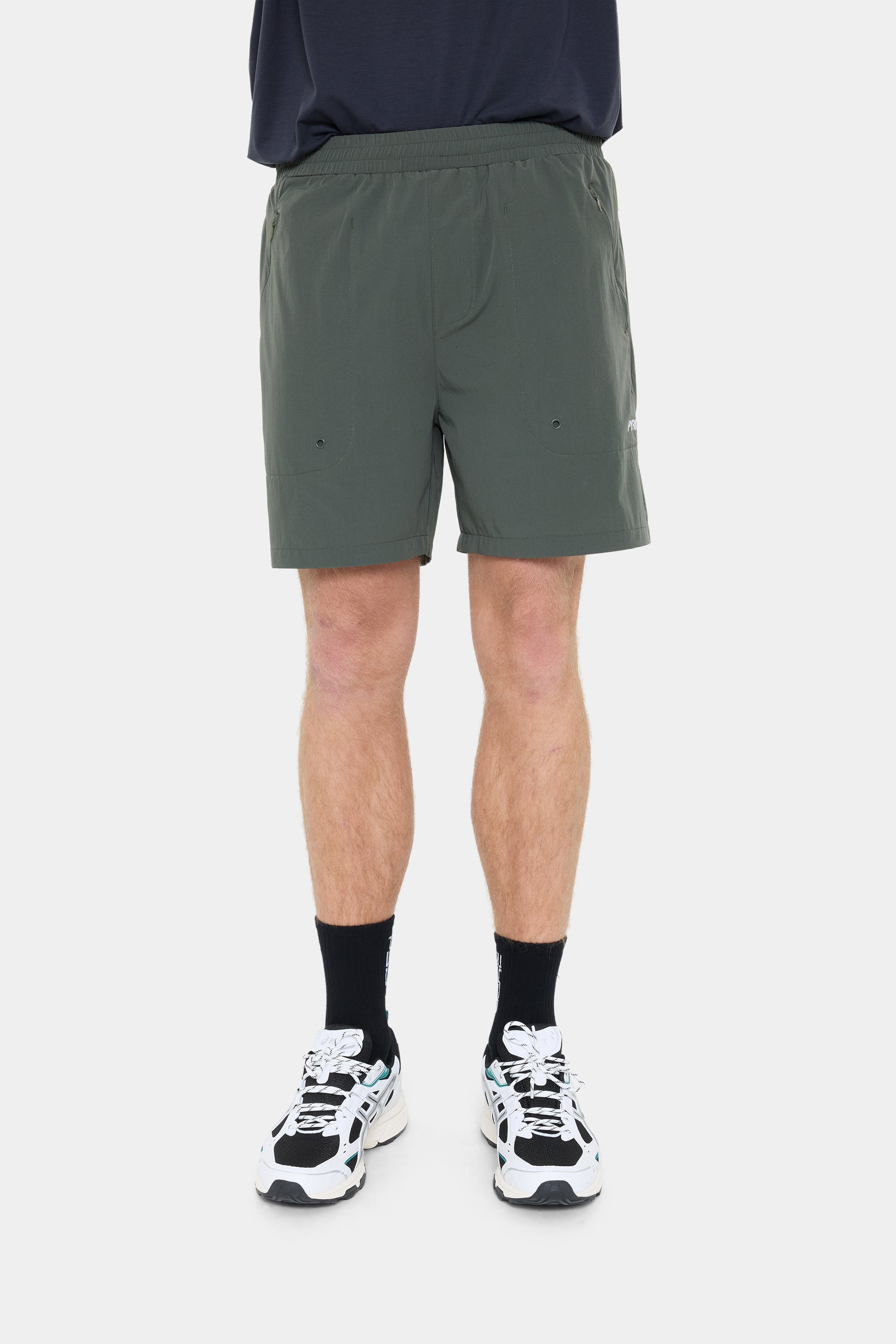 CADENCE SHORT - MINERAL