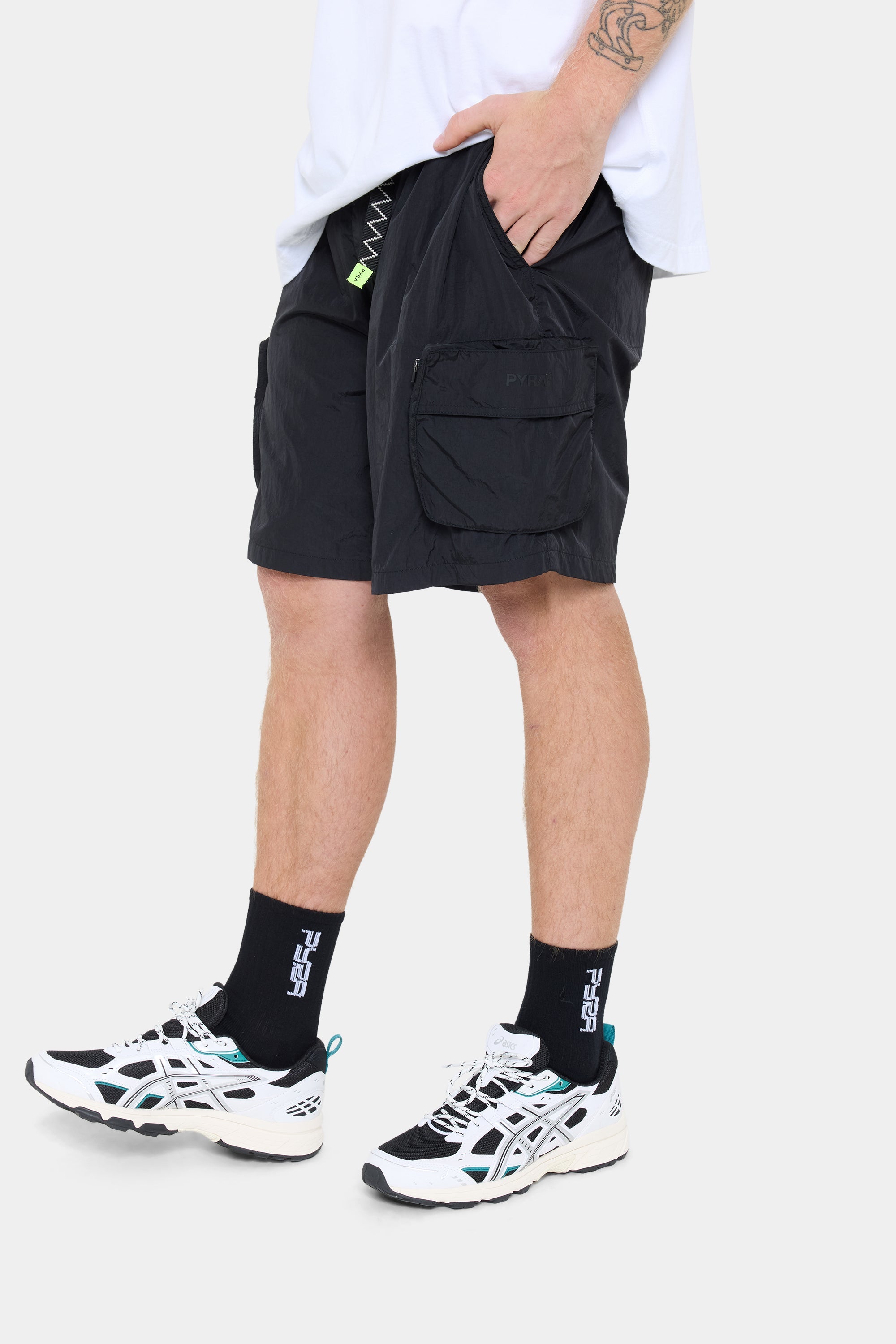 FIELD SHORTS - BLACK