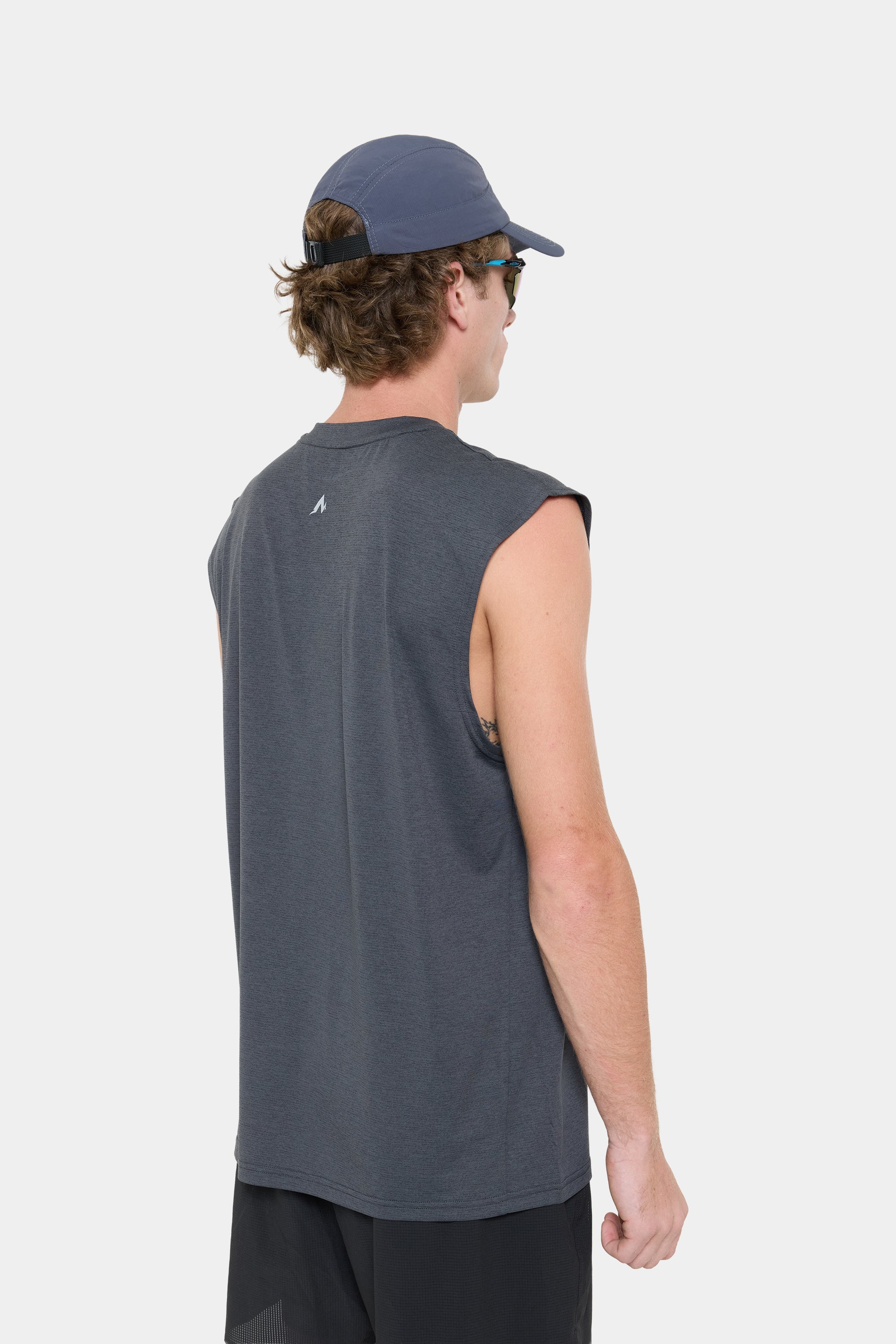 DRIVE OVERSIZED TANK -GRANITE