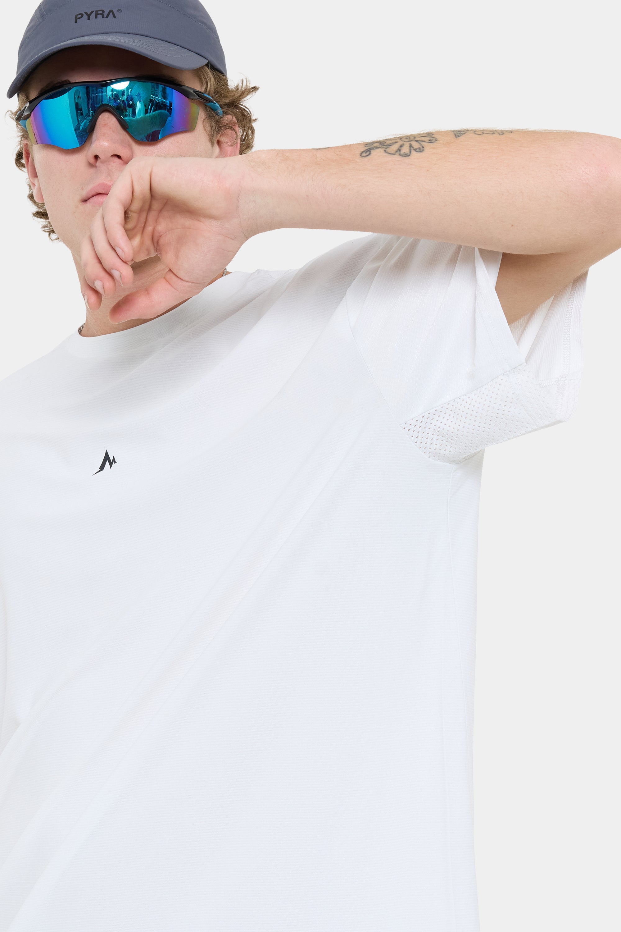 DRIVE OVERSIZED TEE- WHITE