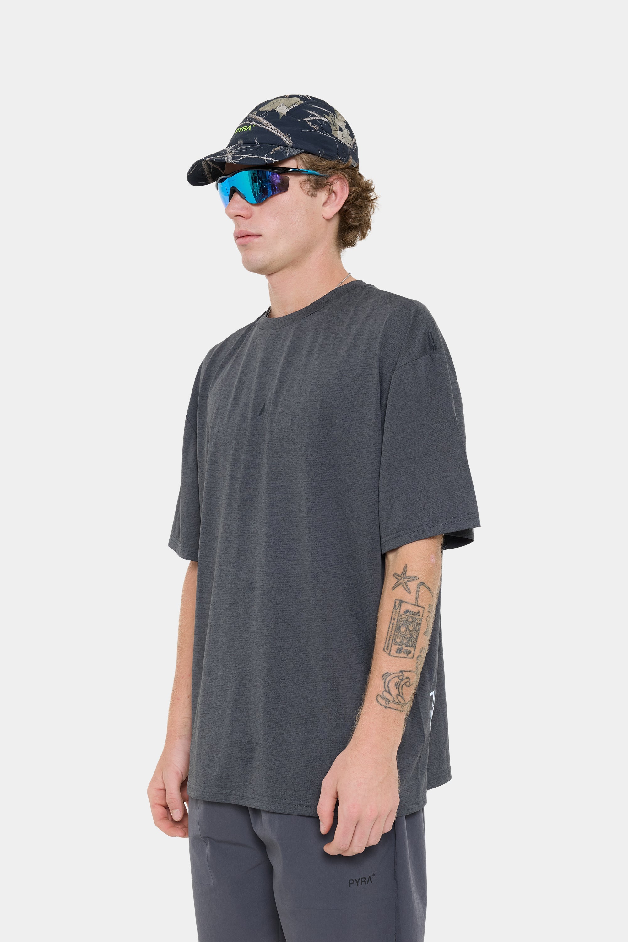 DRIVE OVERSIZED TEE- GRANITE