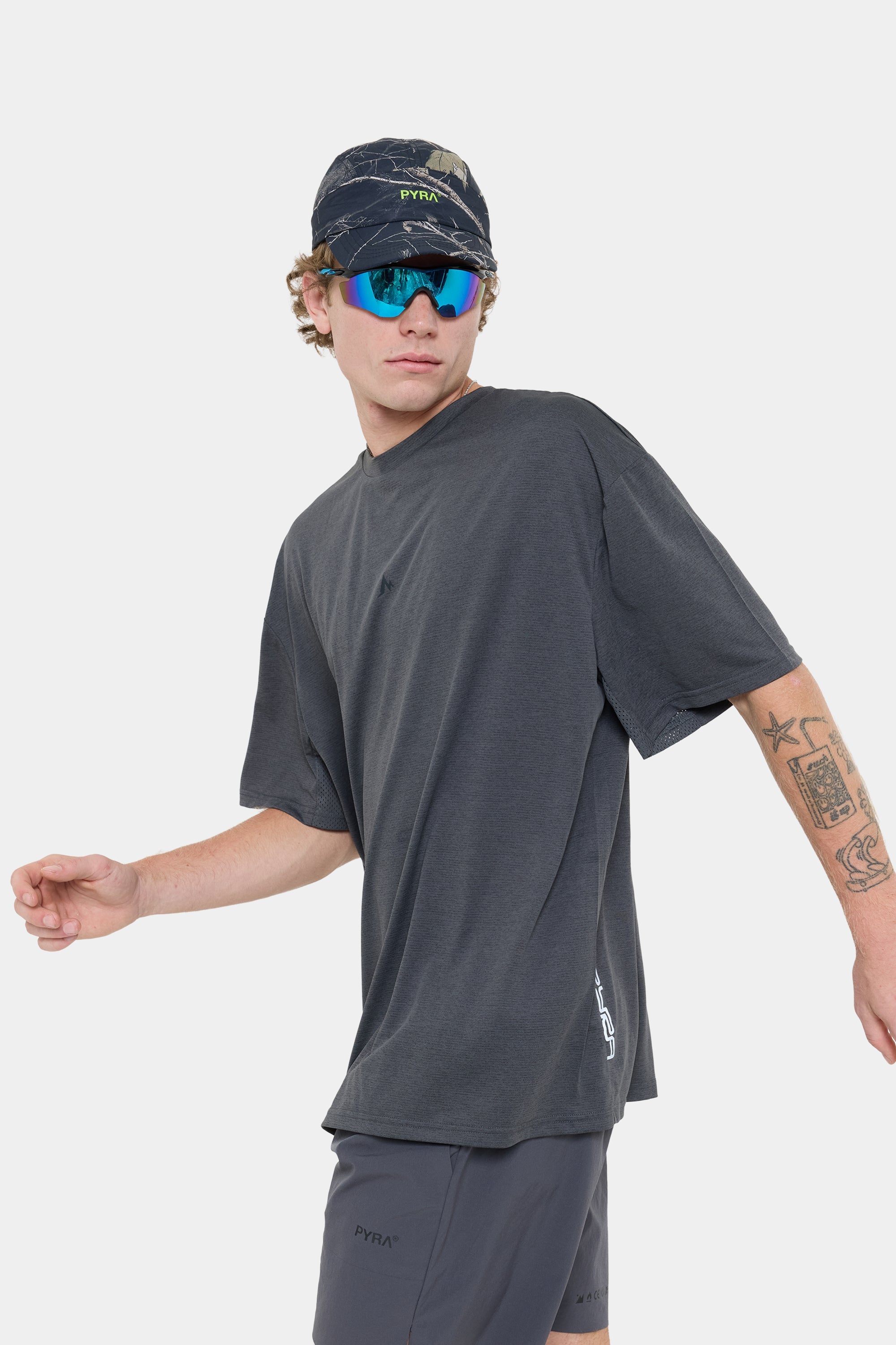 DRIVE OVERSIZED TEE- GRANITE