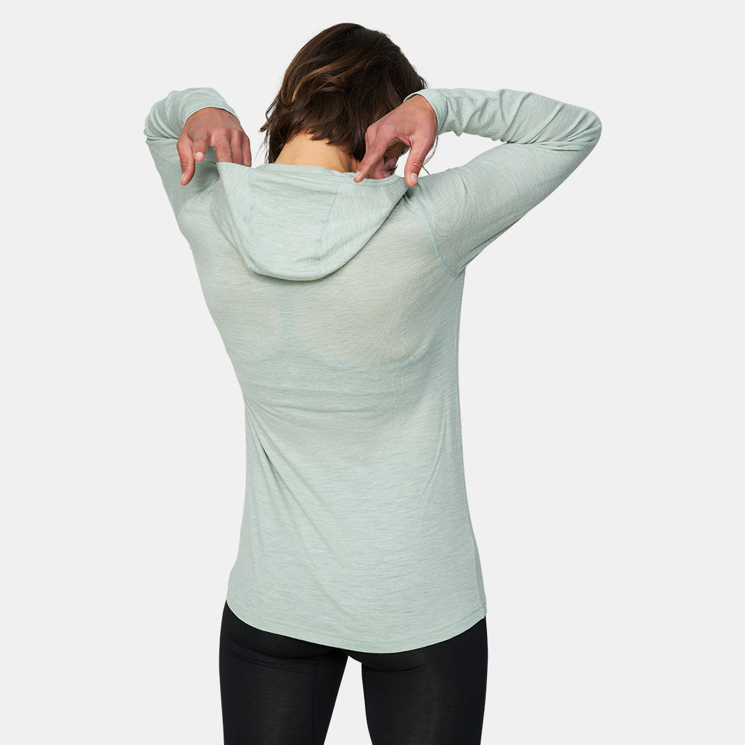 Womens Feathertop Ultralight hooded LS Tee