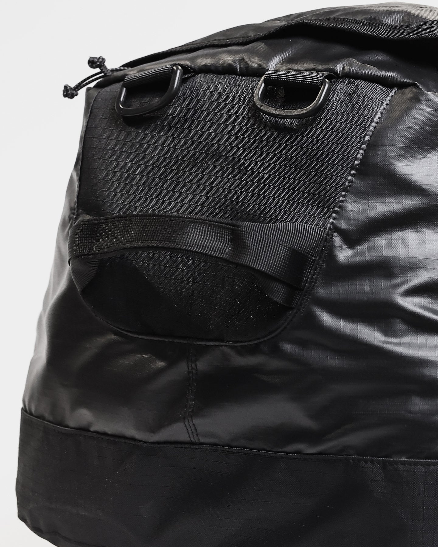 PYRA Duffle Bag Black