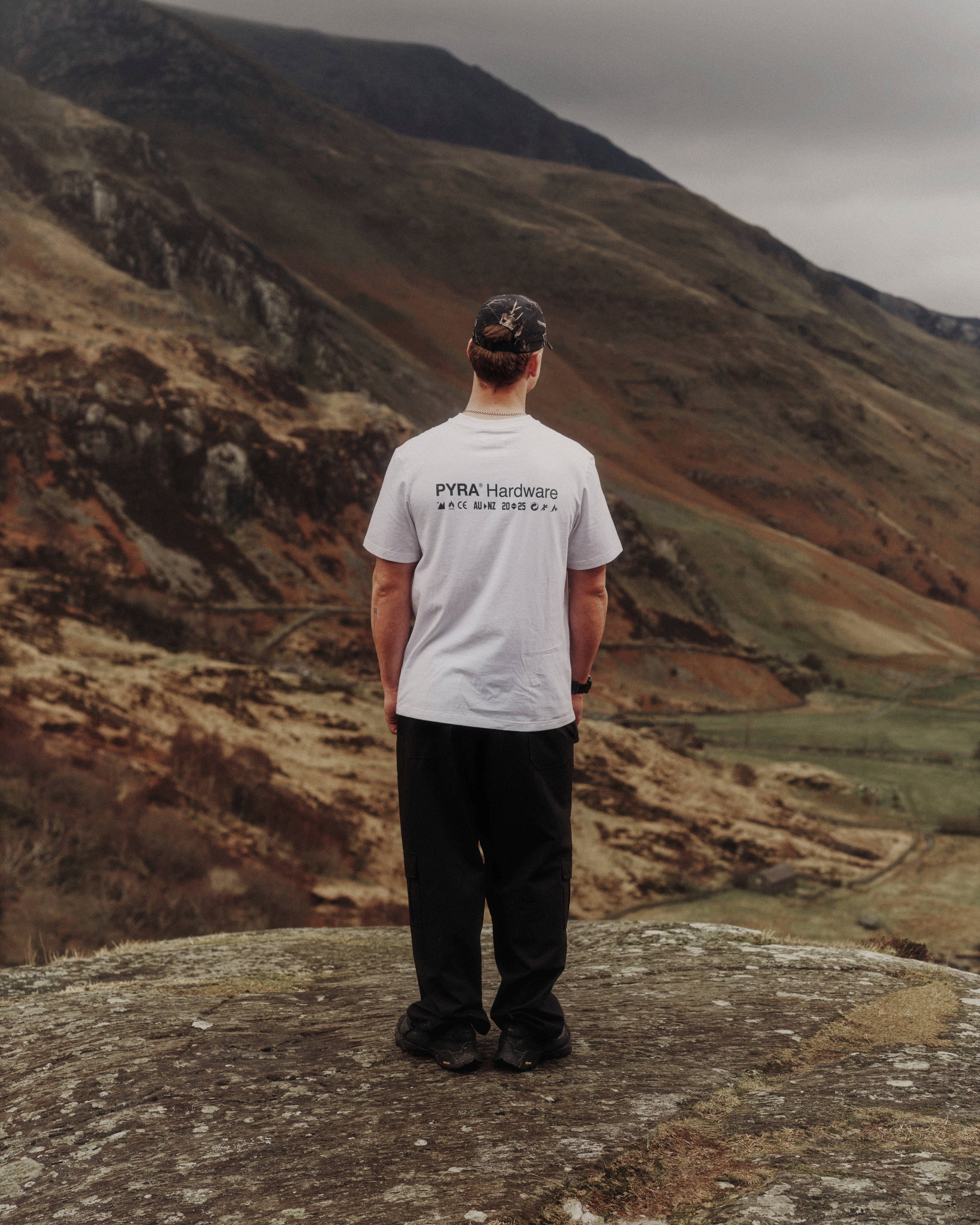 HARDWEAR TEE - WHITE