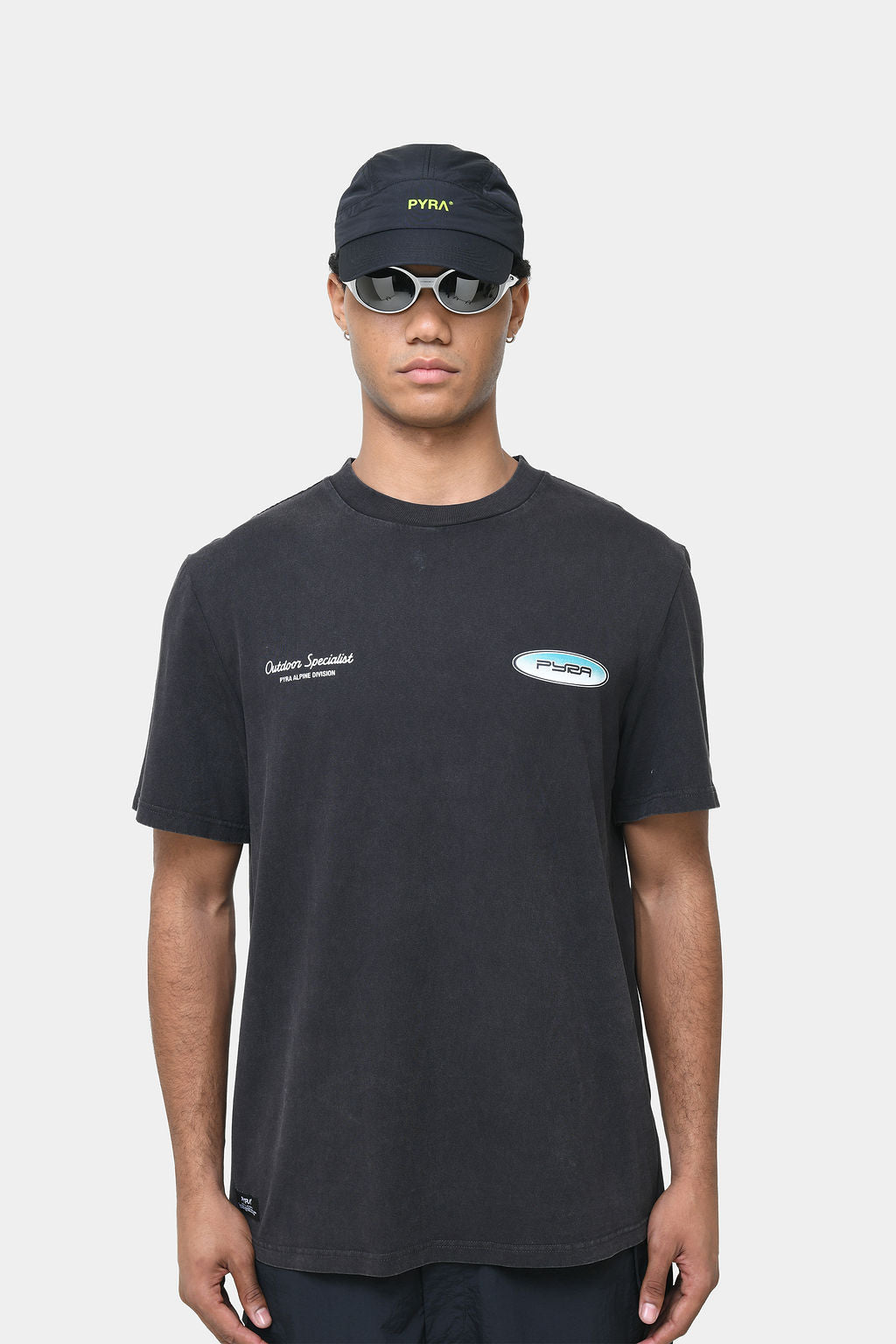 GRADIENT LOGO TEE