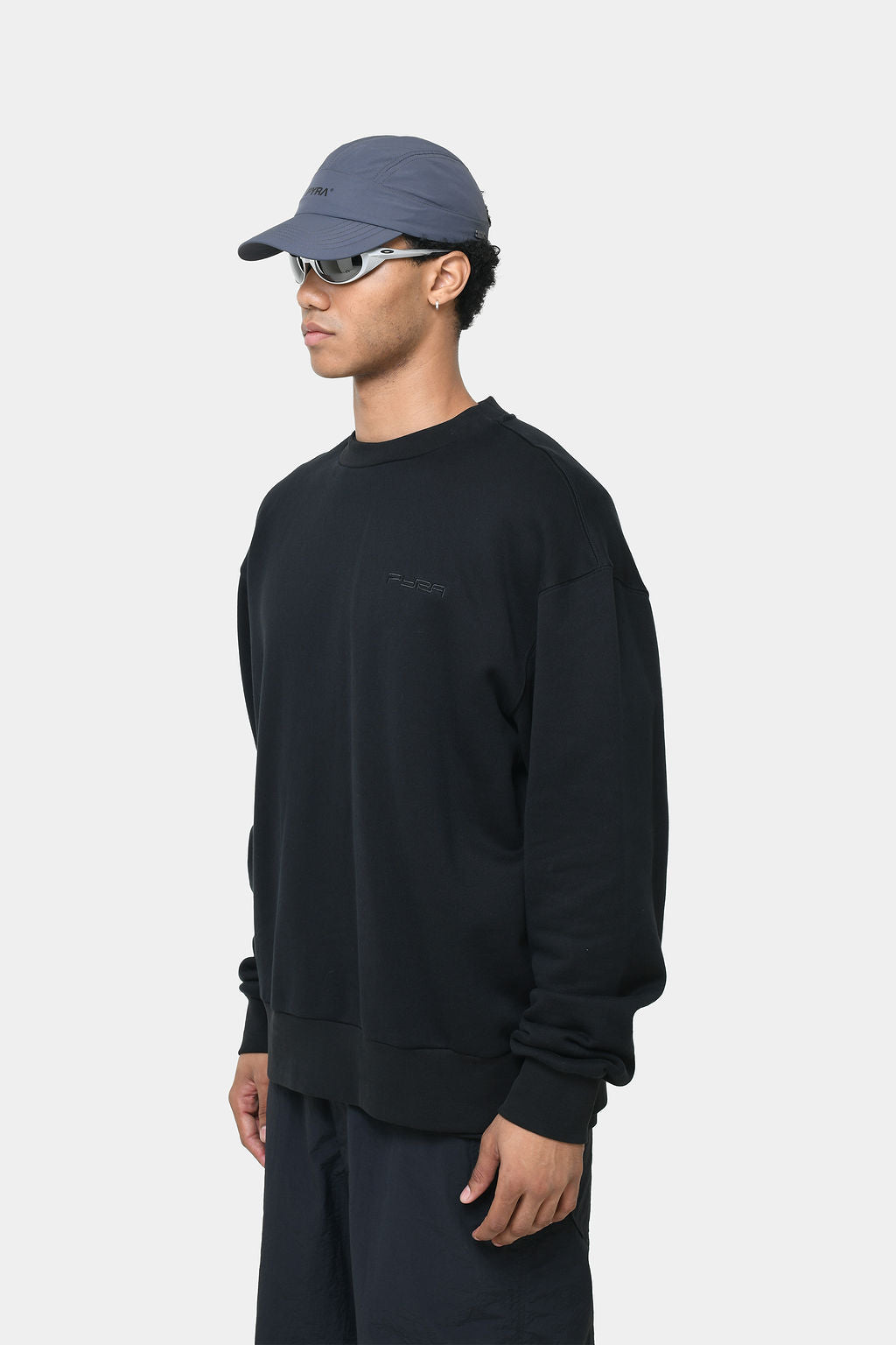 ALPINE CREW - BLACK