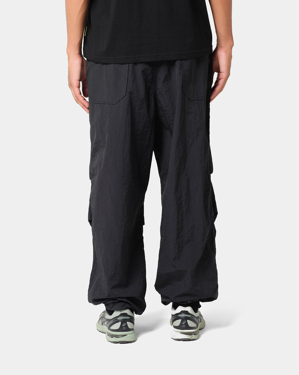 NYLON PARACHUTE PANT BLACK