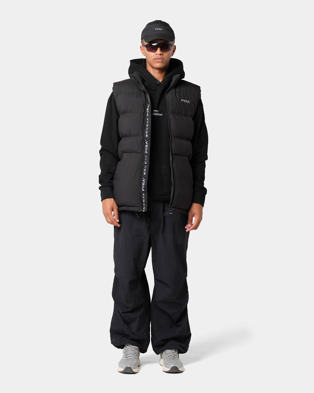 NYLON PARACHUTE PANT BLACK