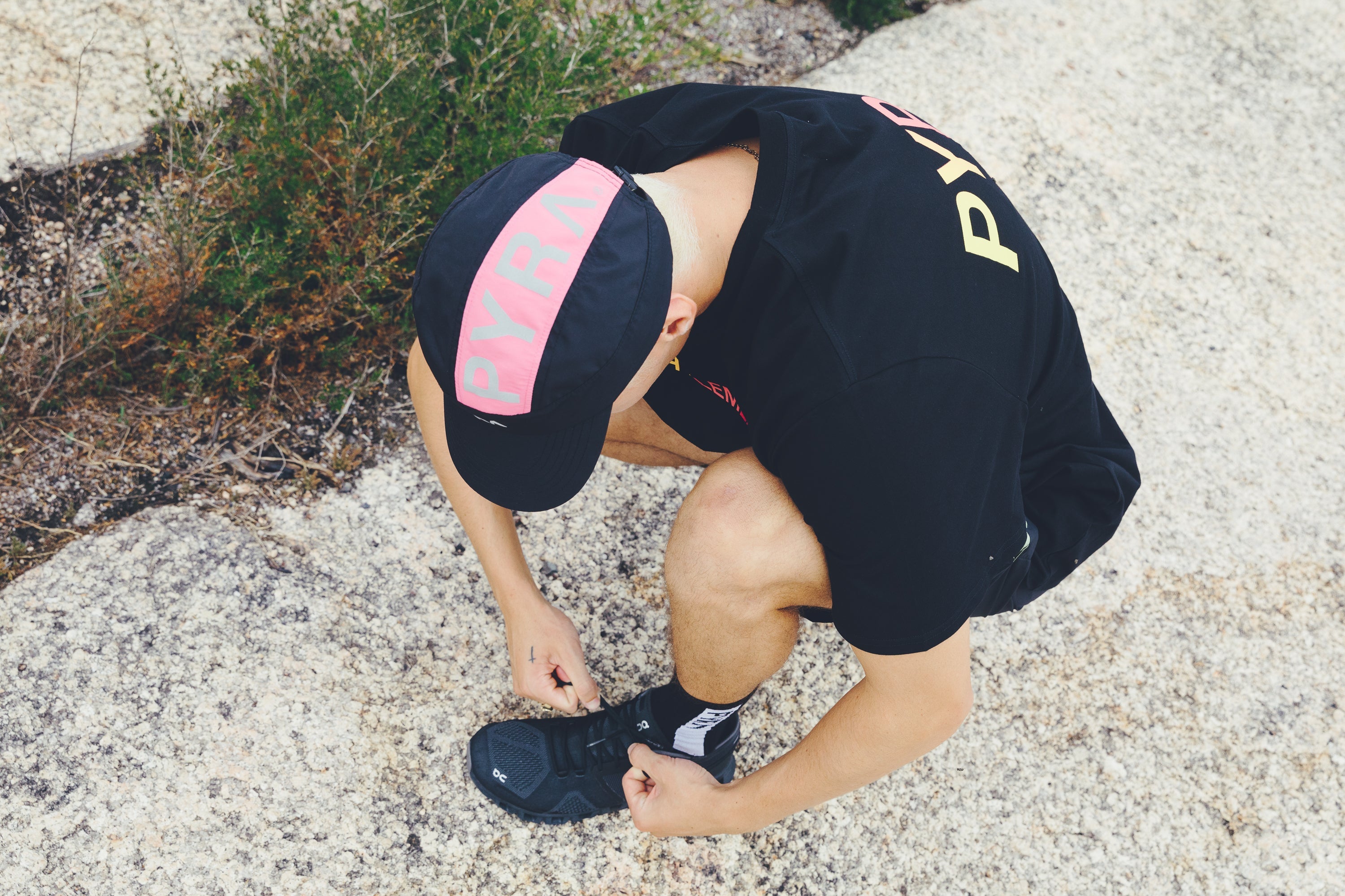 PYRA Hike Club 5 Panel Black/Pink/3M