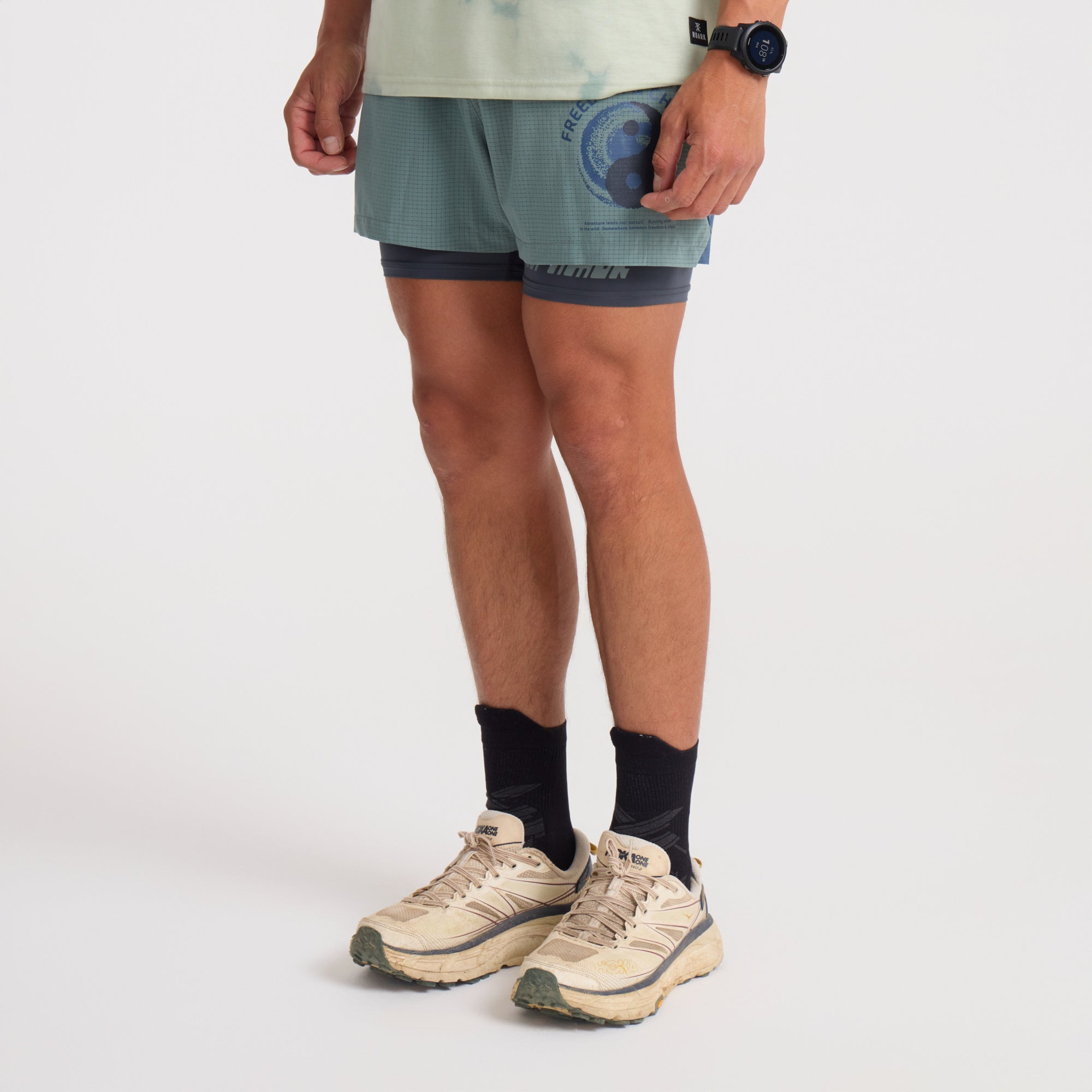 Versatile Roark boardshorts perfect for adventure and outdoor activities.