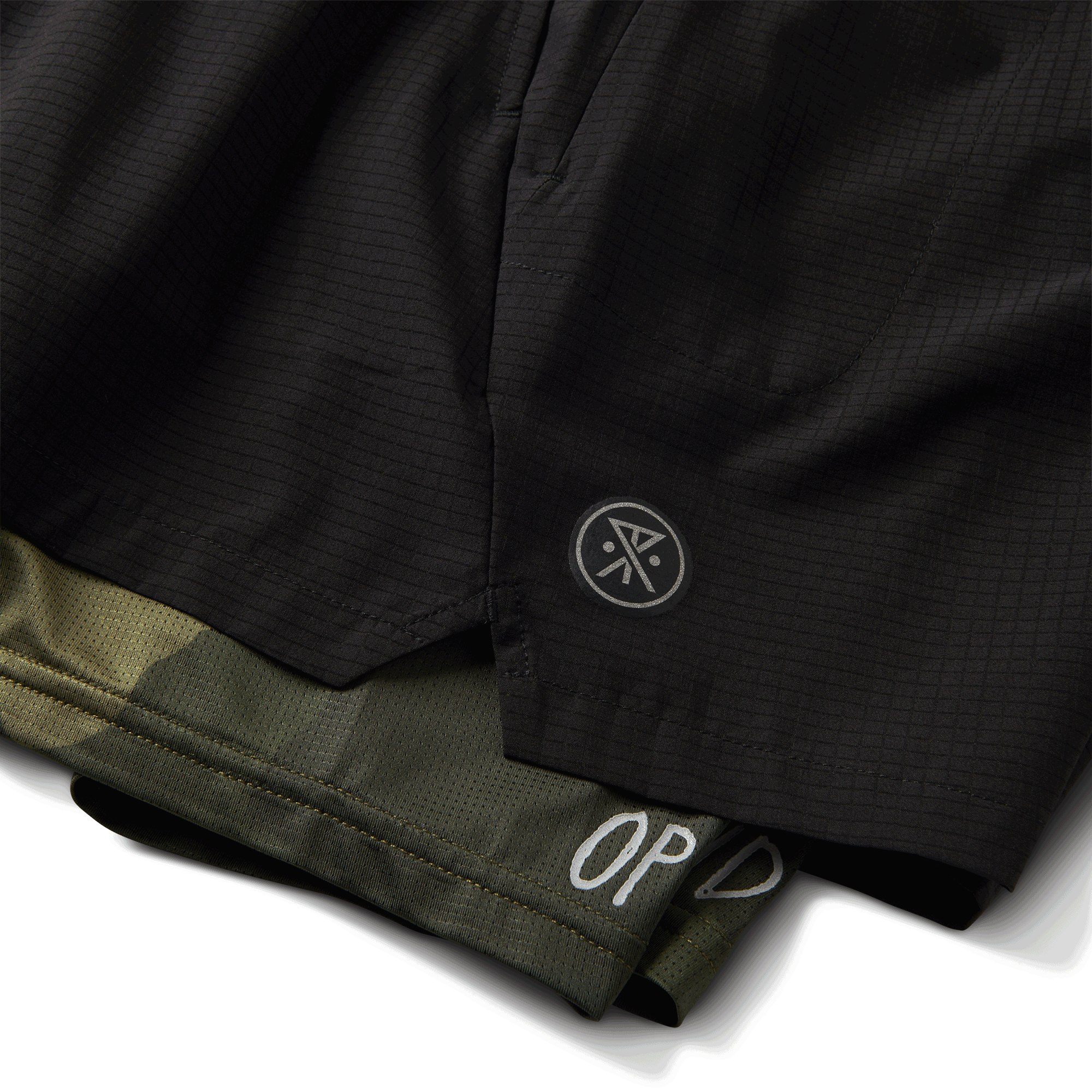 The logo of Roark's Bommer Shorts 3.5" - Black