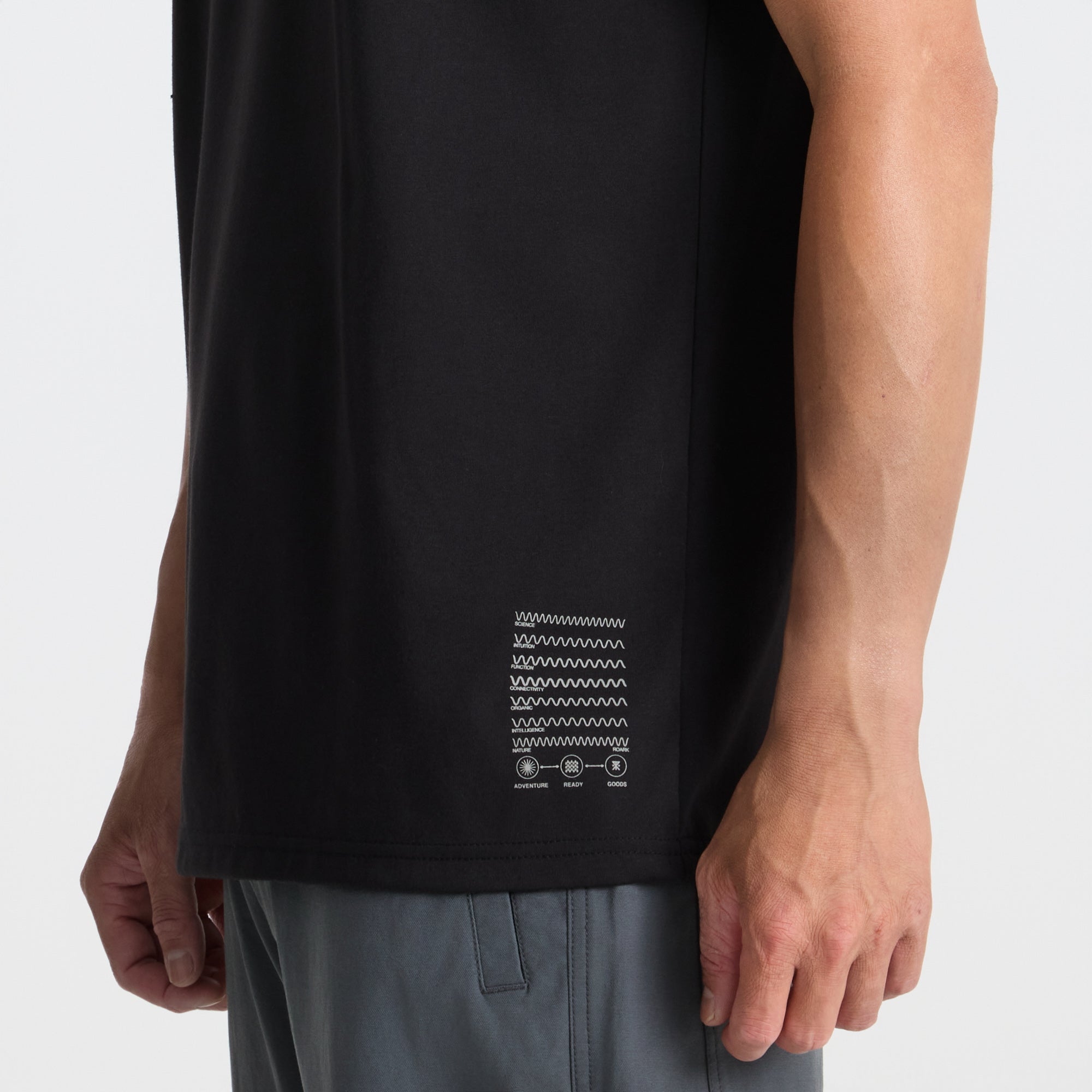 Stylish black sleeveless shirt designed for adventure and outdoor activities by Roark.