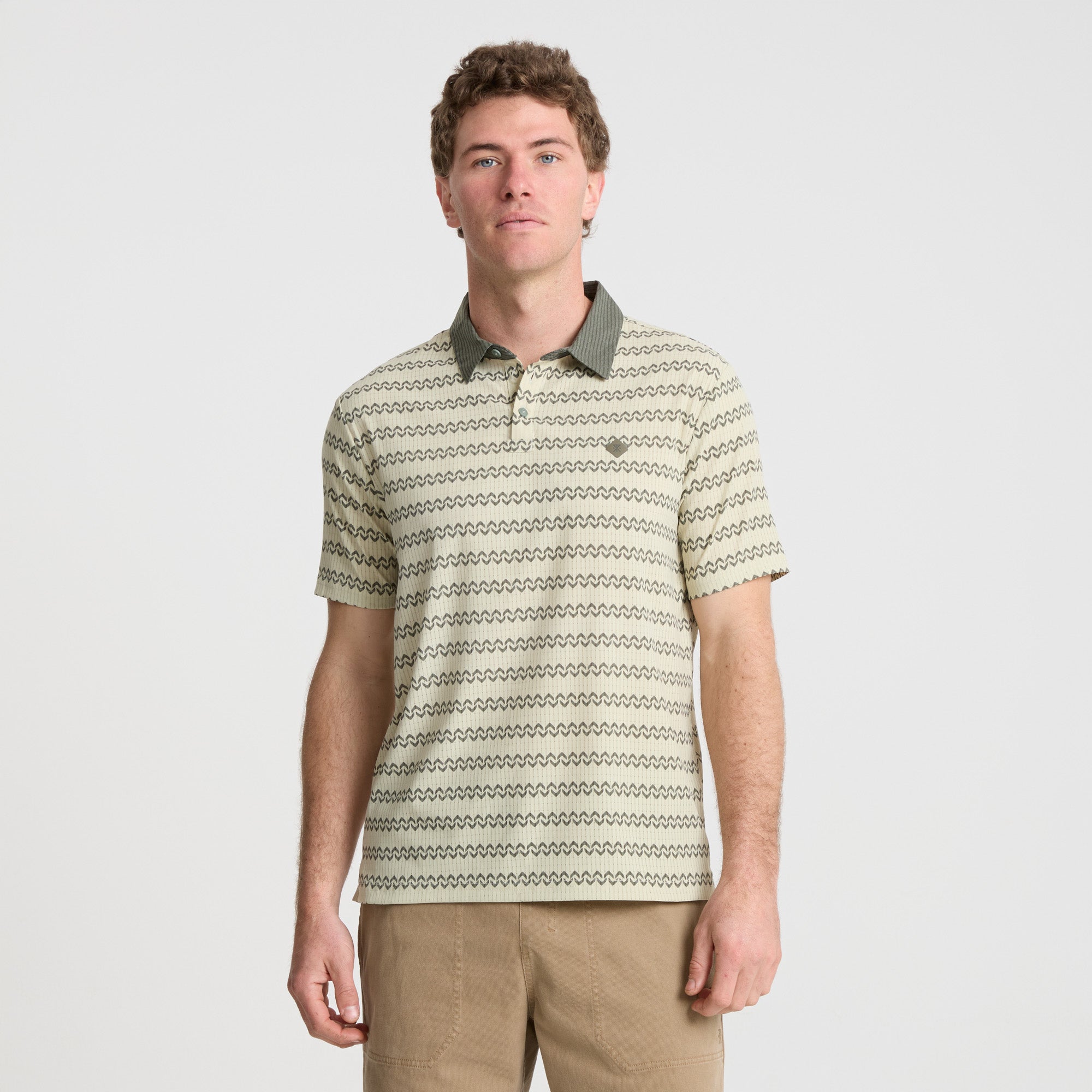 on-model on-model Polo shirt with collar and button detailing, designed for adventure and travel by Roark.