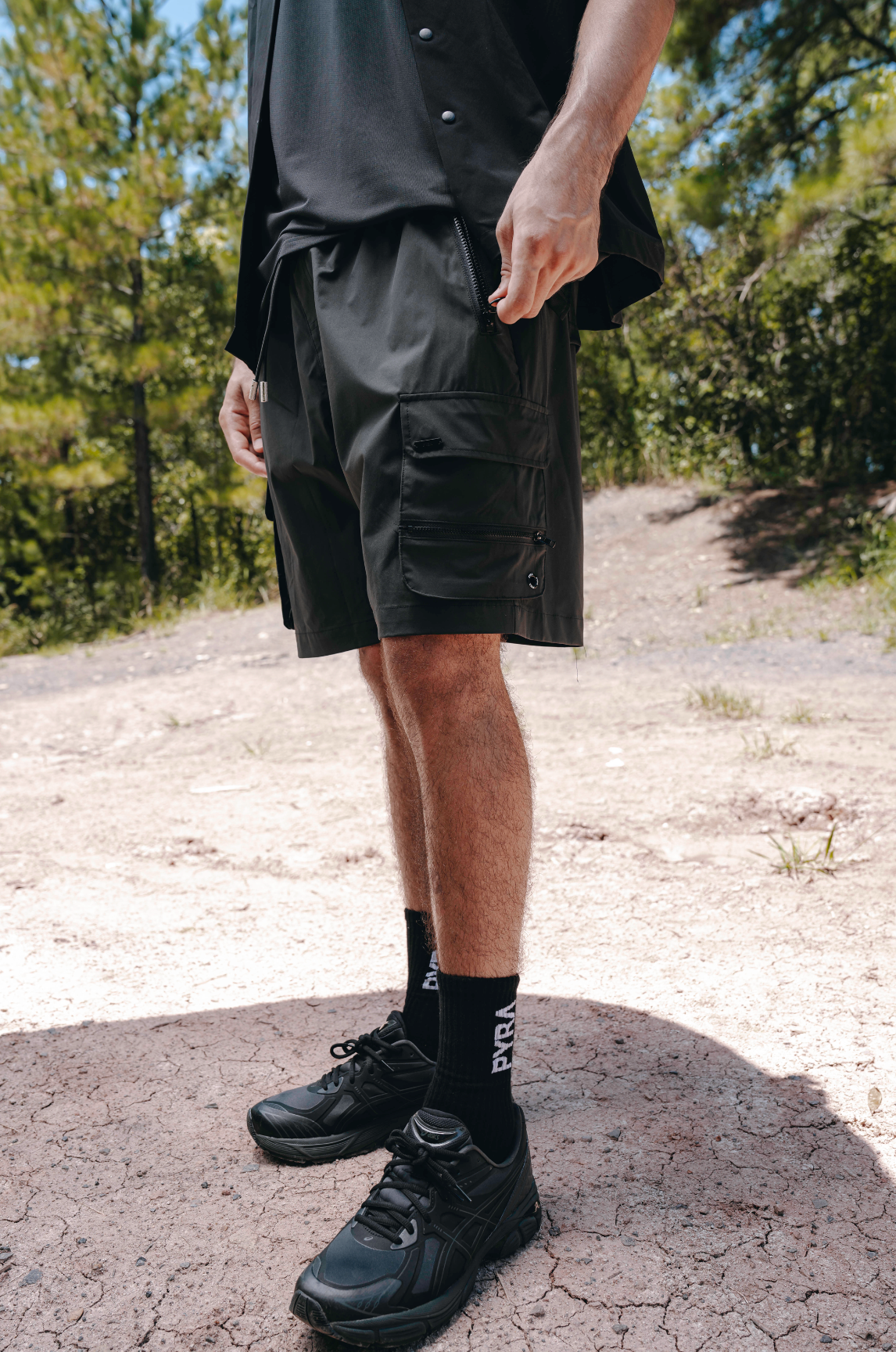 Nero Cargo Shorts Black