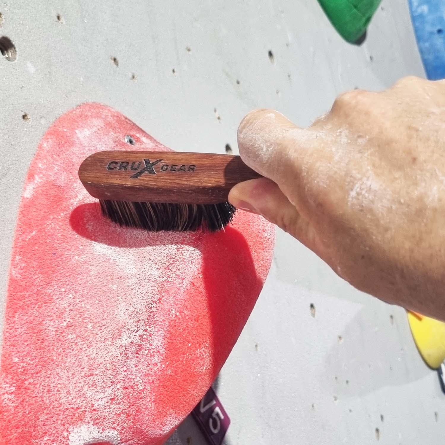 SUMMIT BRUSH - Crux Gear