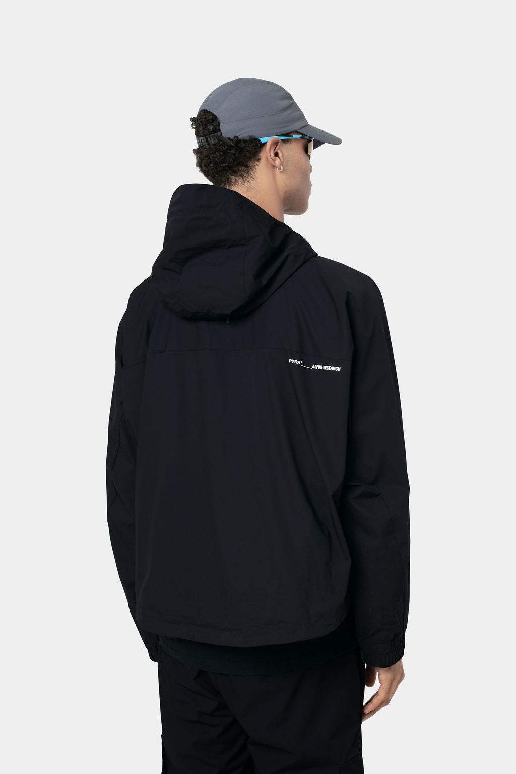 CARGO SHELL JACKET- BLACK