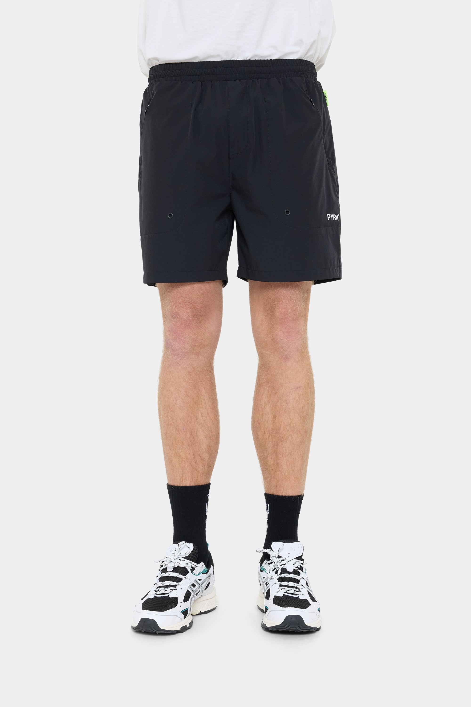CADENCE SHORT- BLACK
