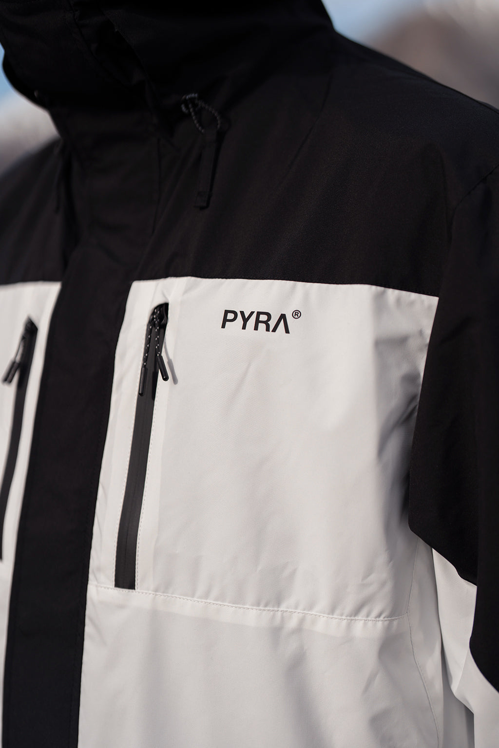 DYNAMICS 20K SNOW JACKET - BLACK / WHITE