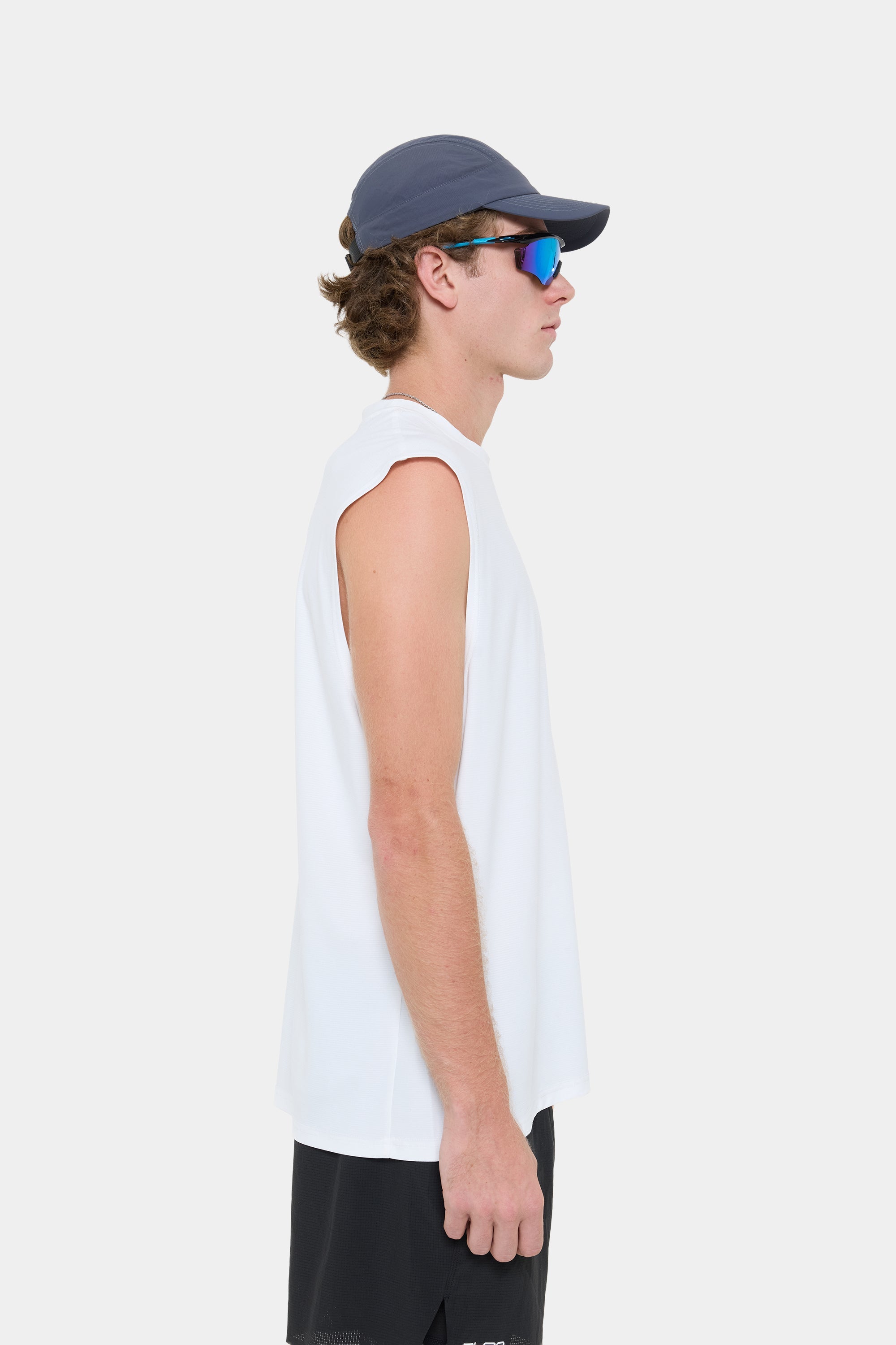 DRIVE OVERSIZED TANK - WHITE