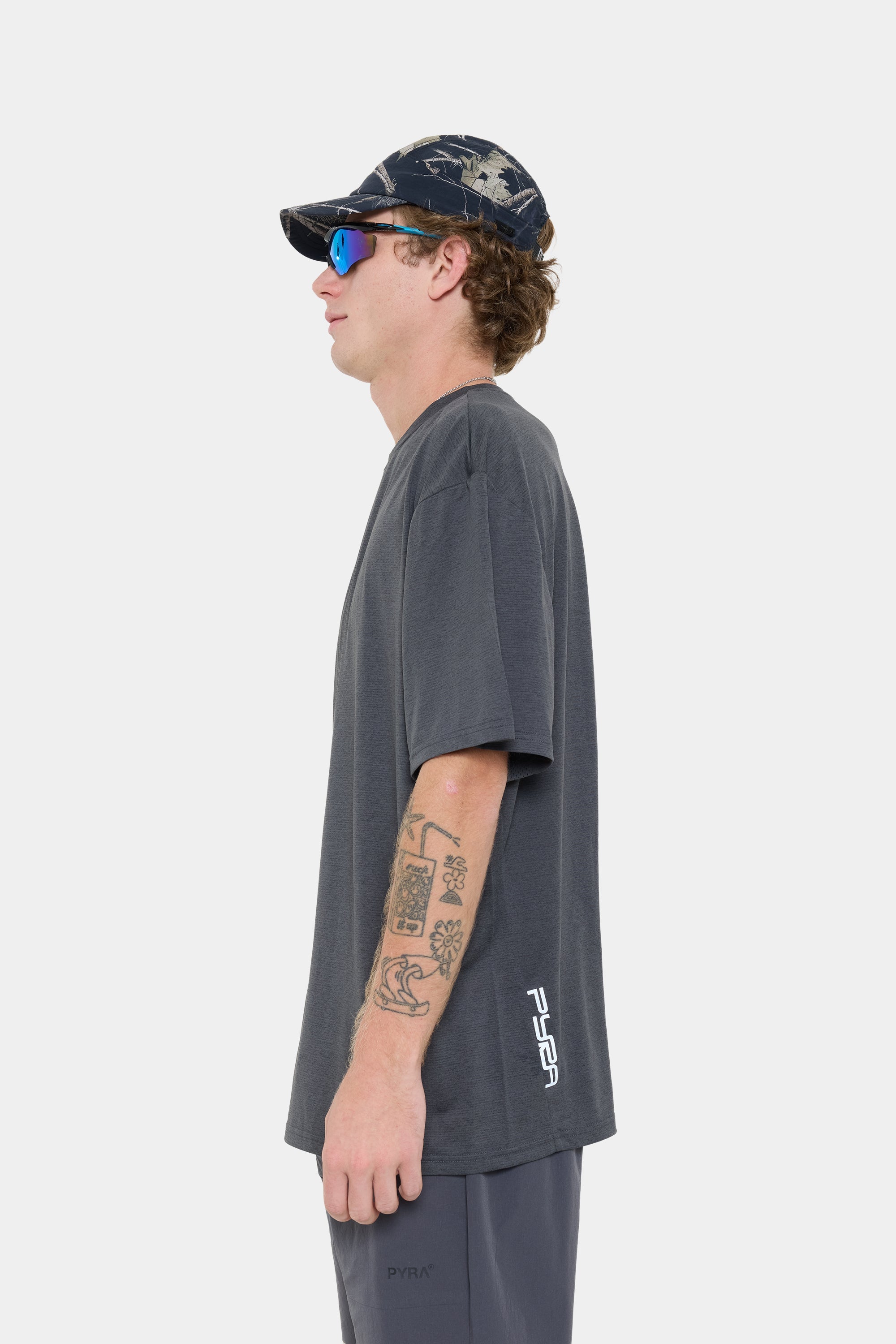 DRIVE OVERSIZED TEE- GRANITE
