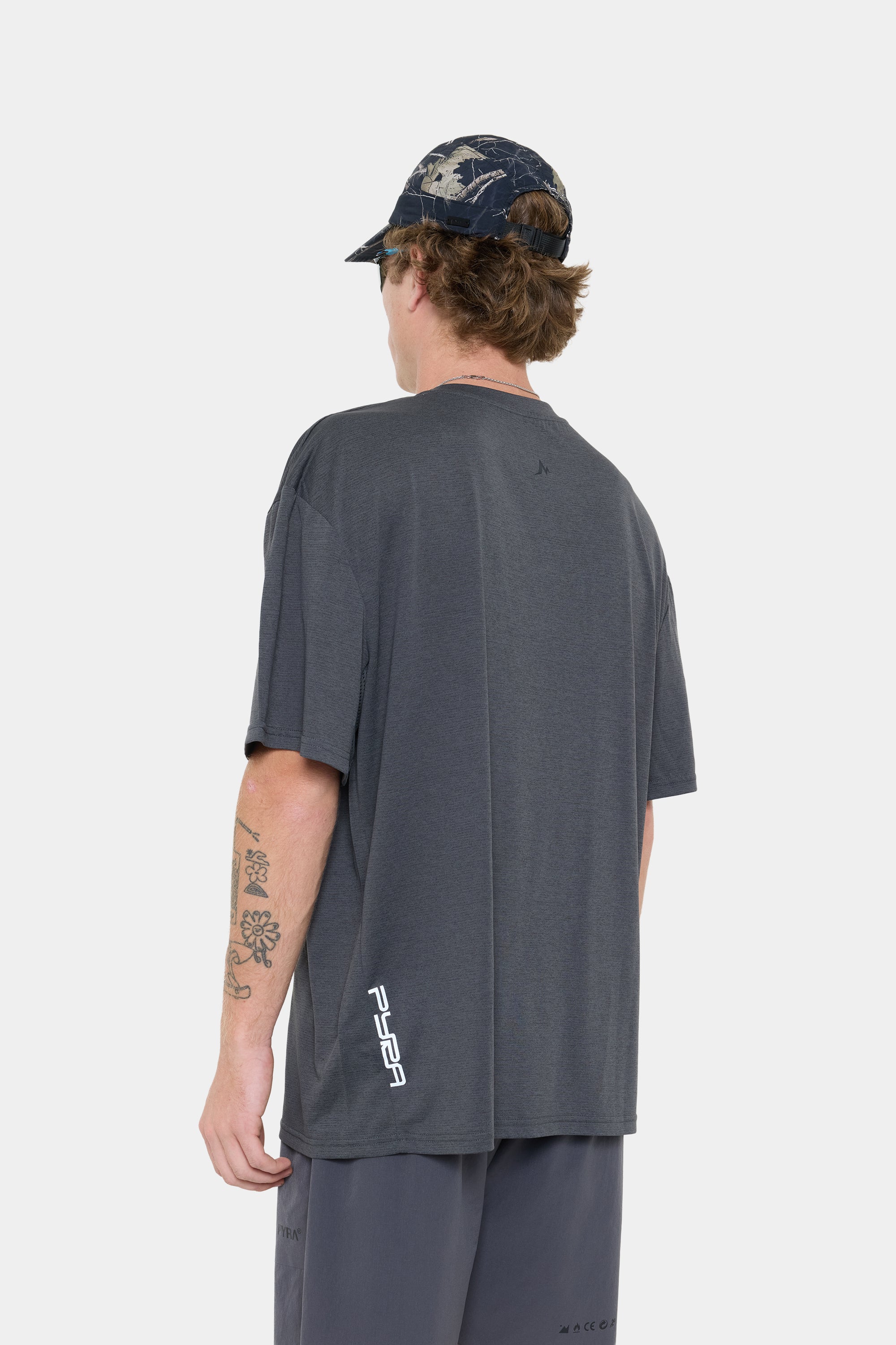 DRIVE OVERSIZED TEE- GRANITE