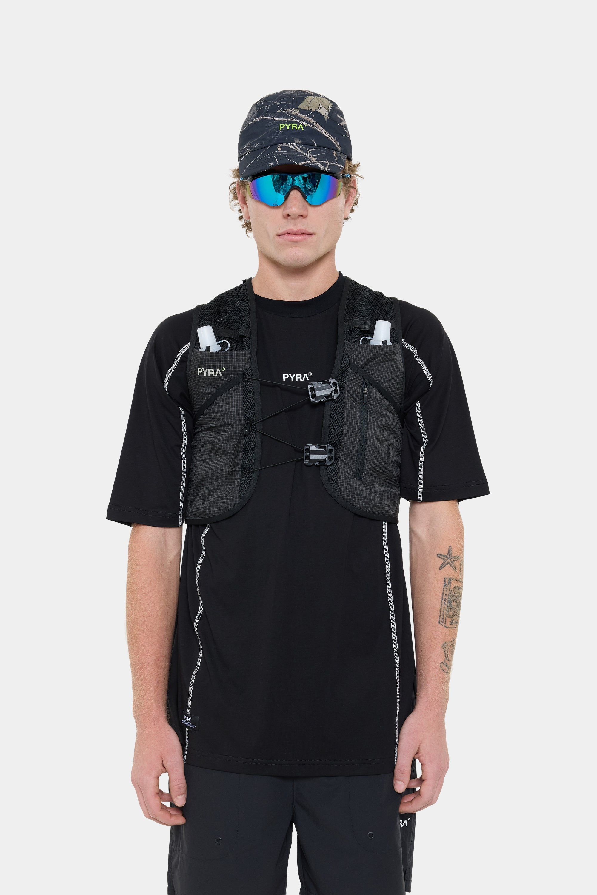 TRAIL HYDRATION VEST - BLACK